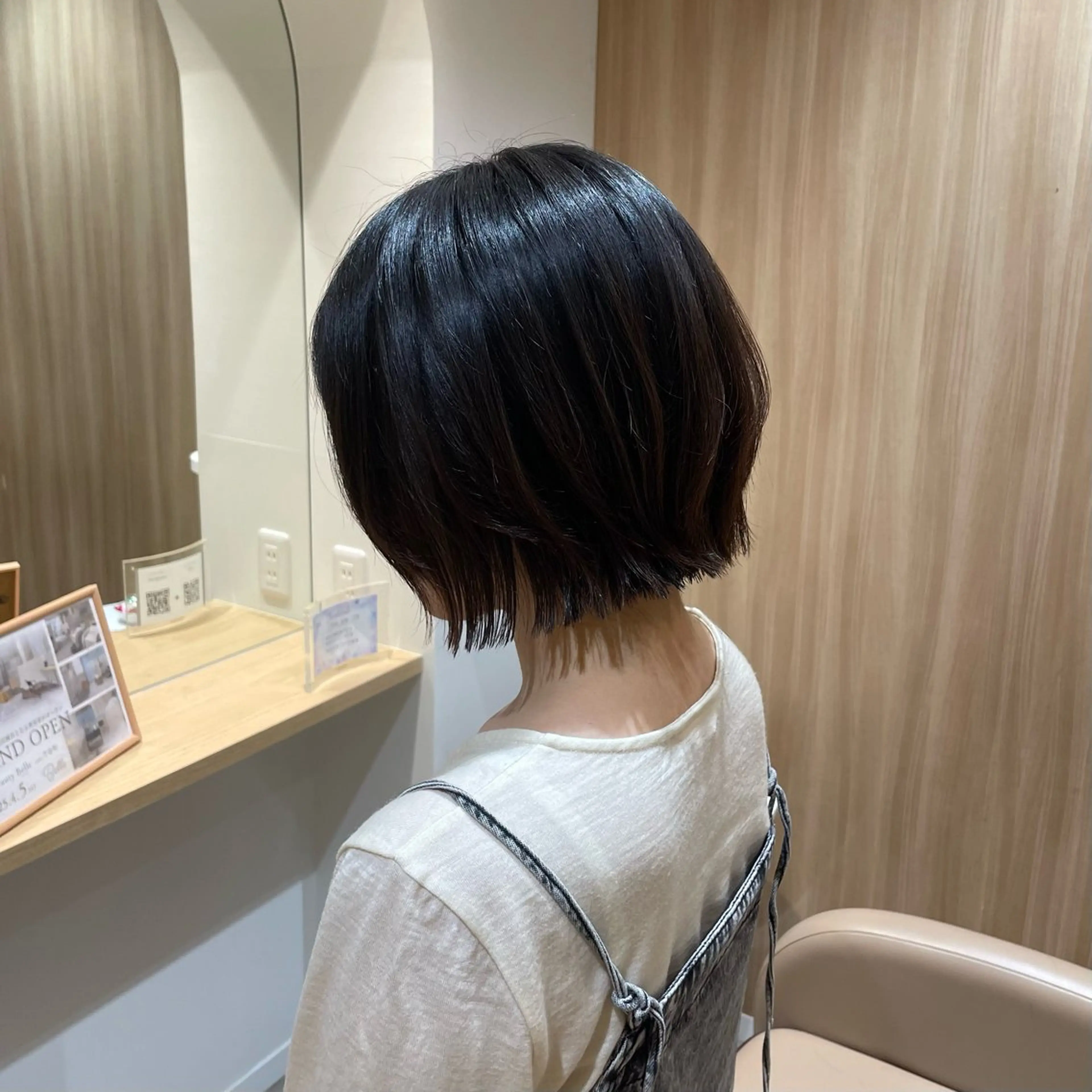 ショート ボブ レイヤーカット トリートメント MIKU .のヘアスタイル