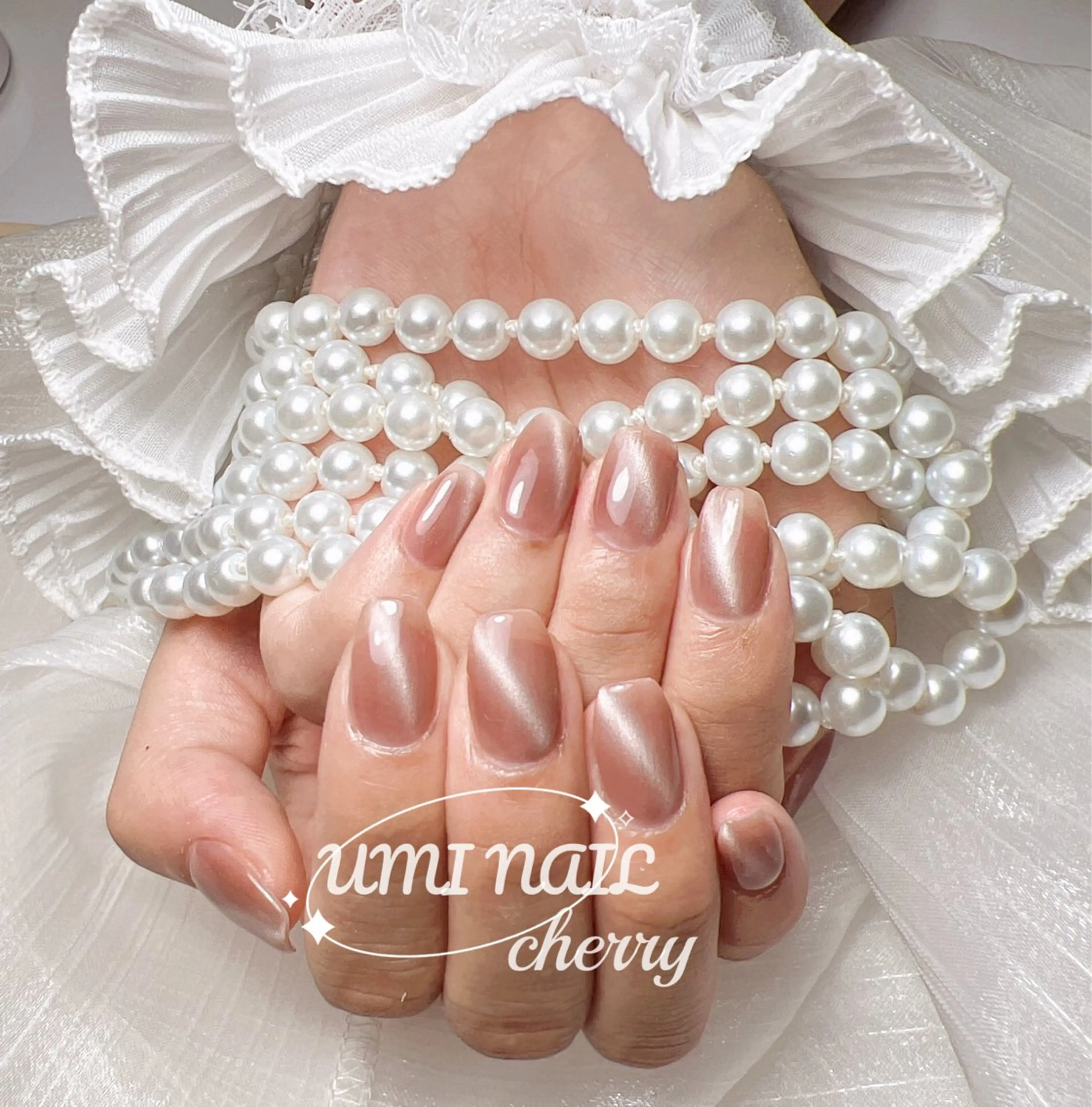 ネイル アートネイル ジェルネイル グラデーション マグネットネイル 持ち込み ハンドネイル ハンドケア LUXE NAIL SALONのネイルデザイン