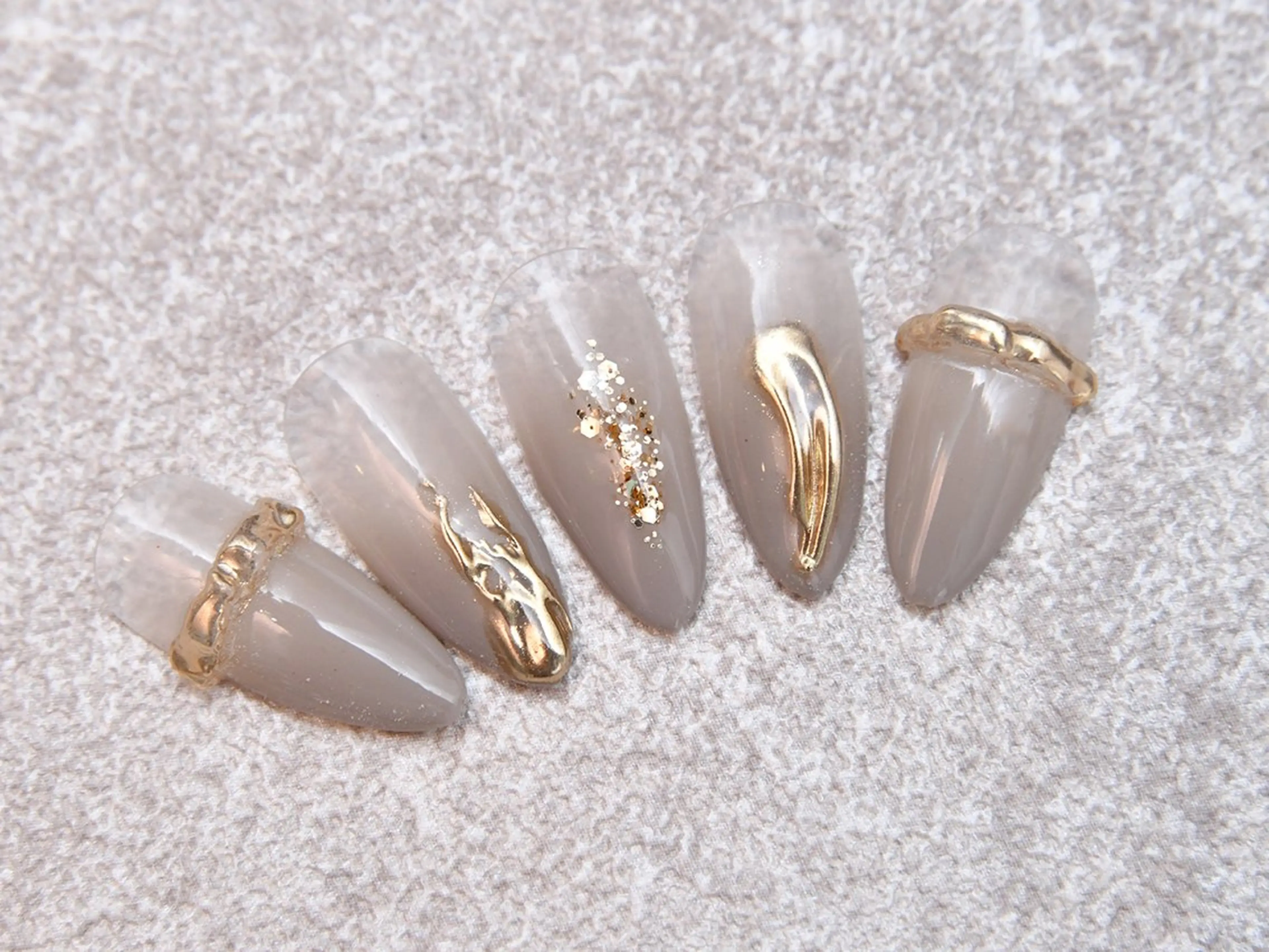 ネイル Nailsalon yuuchiのネイルデザイン