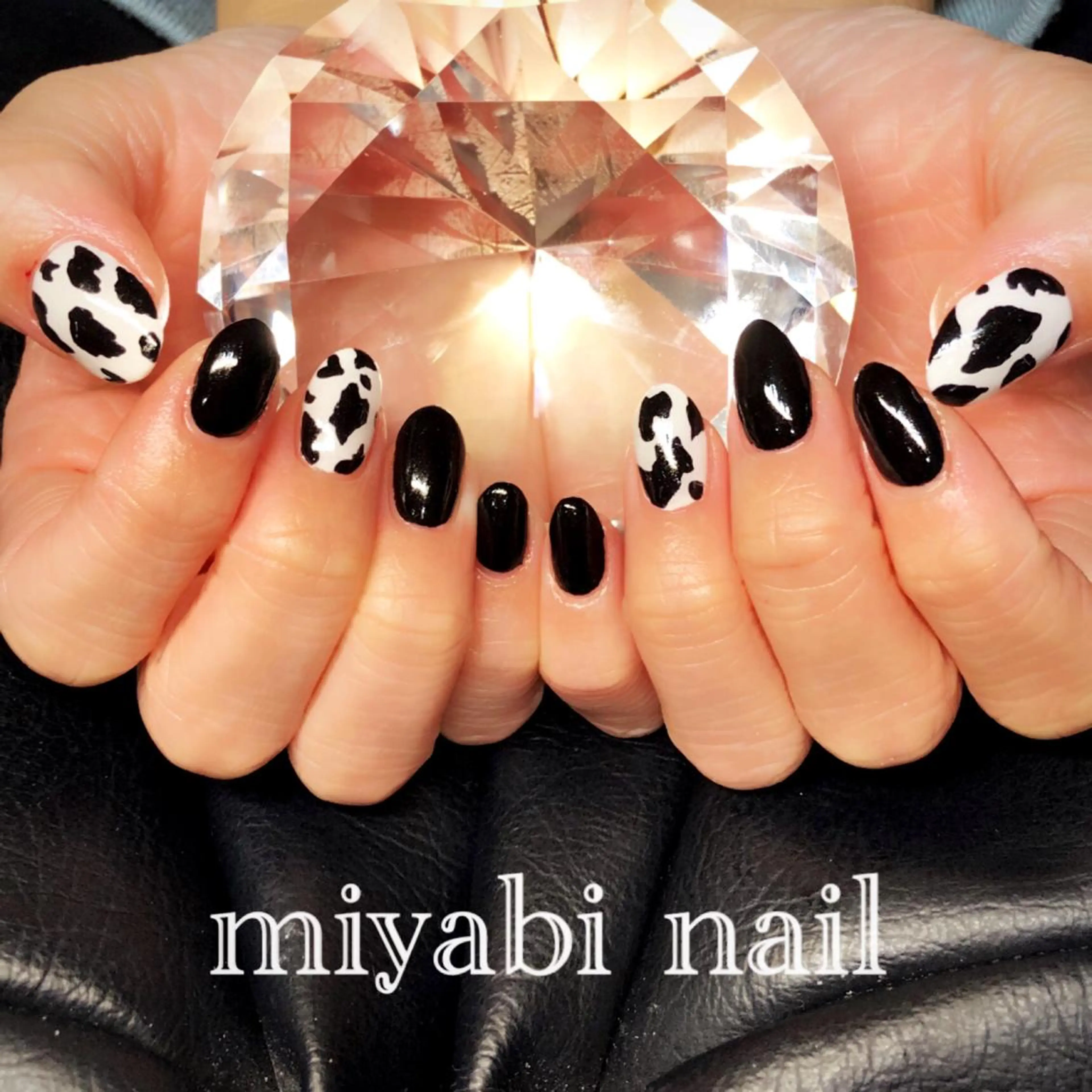 ネイル ジェルネイル 持ち込み ホワイト ハンドネイル miyabi nail 桂川駅近くのネイルデザイン
