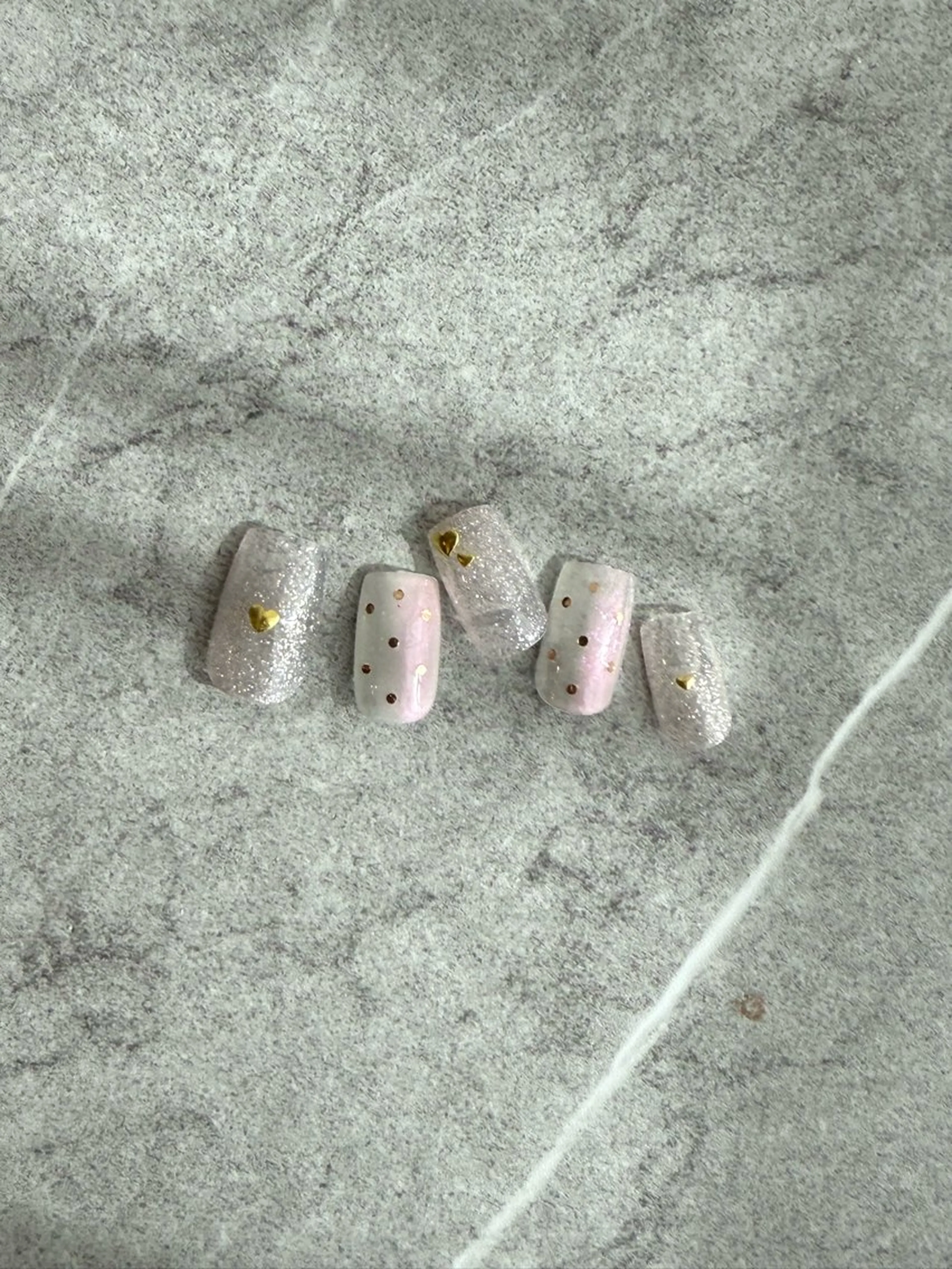 ネイル ハンドネイル Nail salon Roovely 代官山店【ネイルサロンルブリー】所属・roovely Rumi／ニュアンスのネイルデザイン