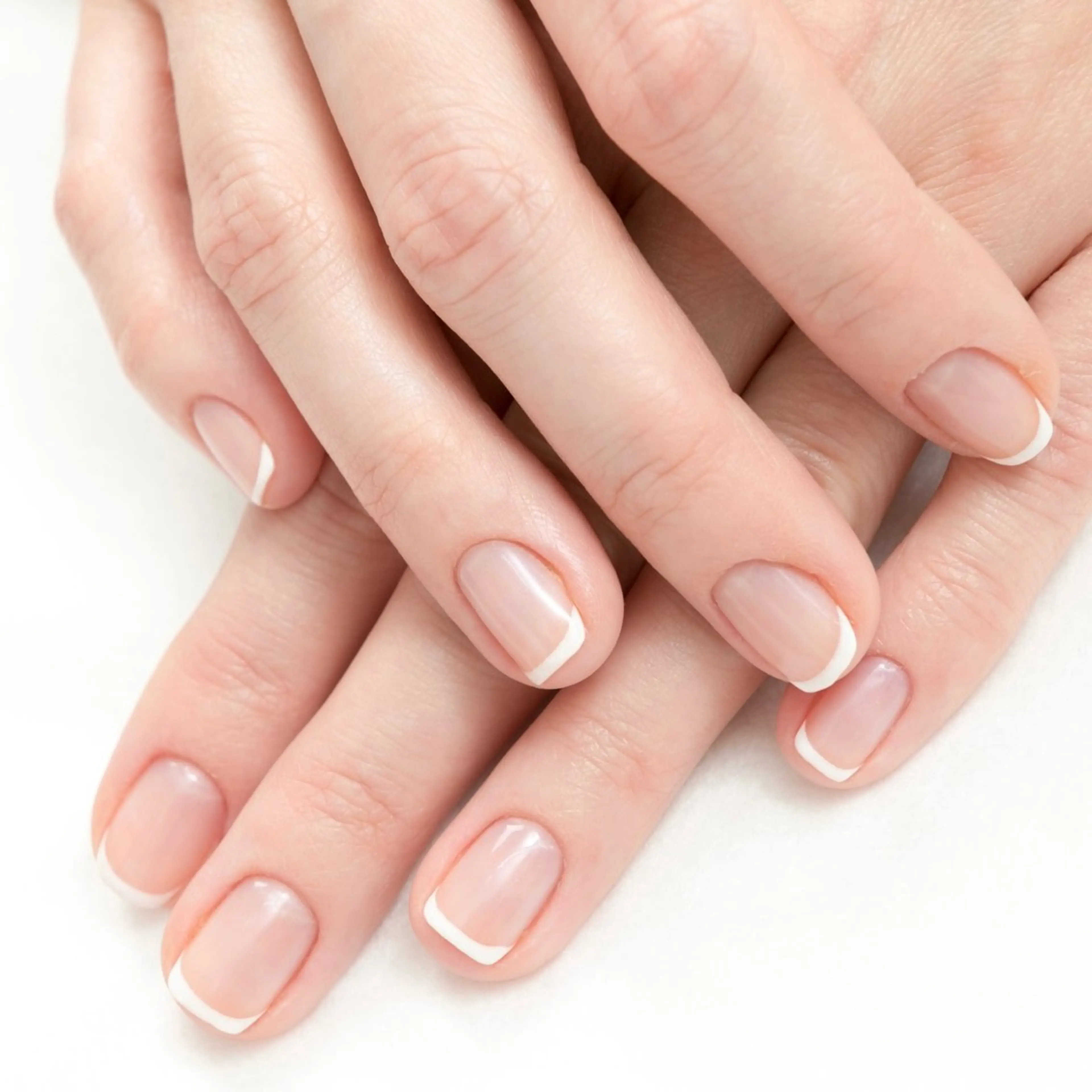 ネイル フレンチネイル ハンドネイル Corin. 恵比寿のネイルデザイン