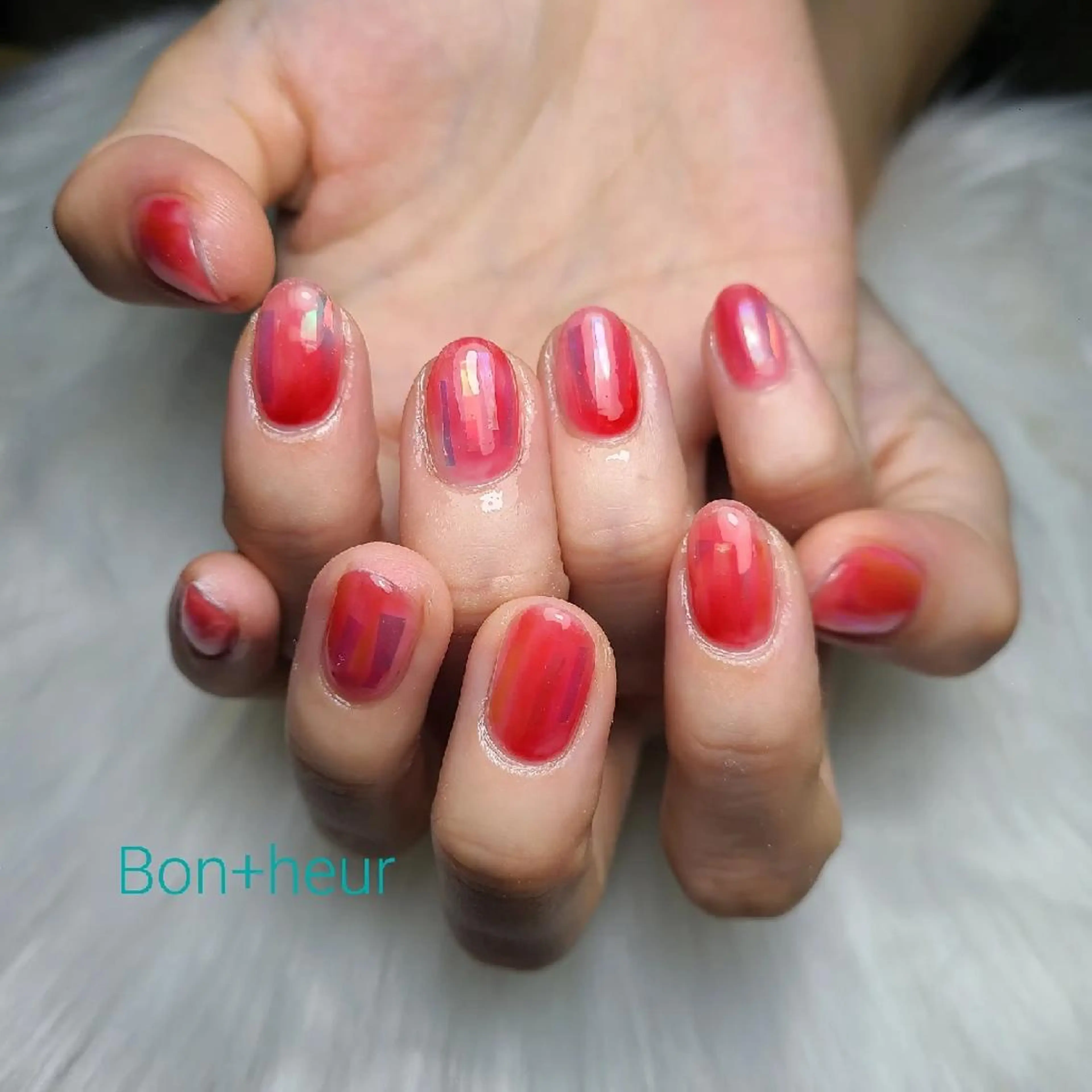 ネイル ジェルネイル ラメ(グリッター) 持ち込み ニュアンスネイル オフィスネイル 宮口 紗子のネイルデザイン