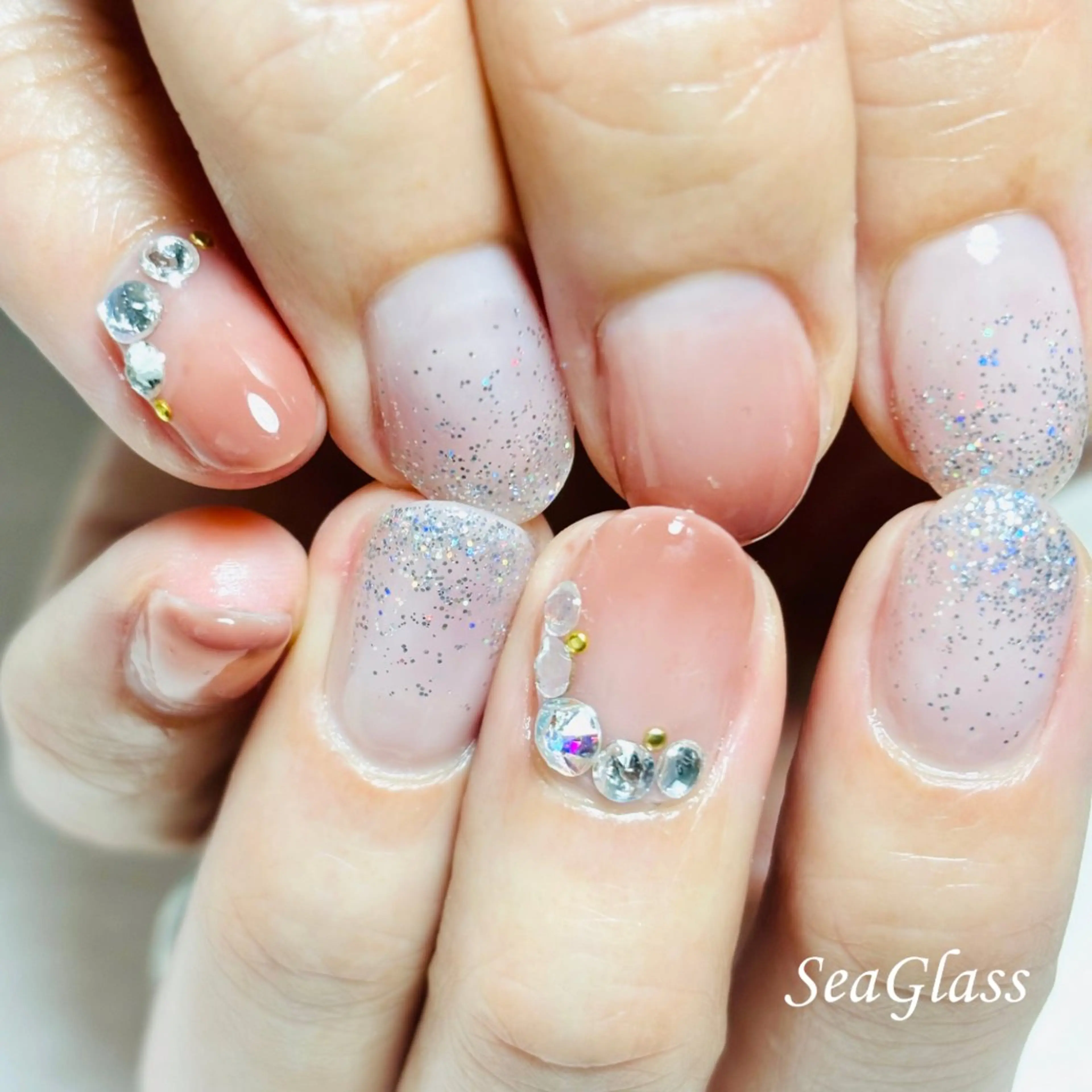 ネイル グラデーション Nail&Spa SeaGlass所属・SeaGlass tomoのネイルデザイン
