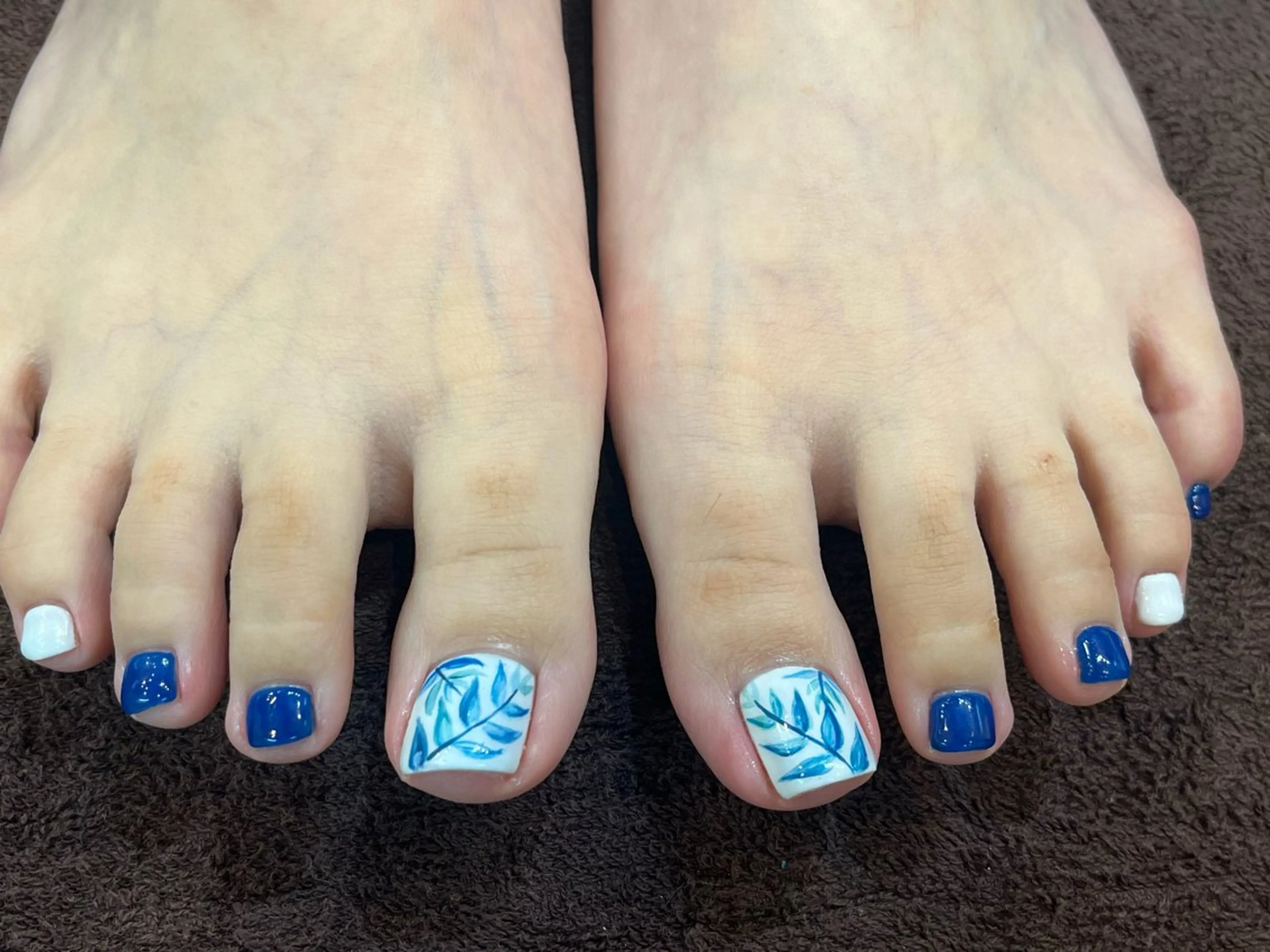 ネイル 近藤 美春のネイルデザイン