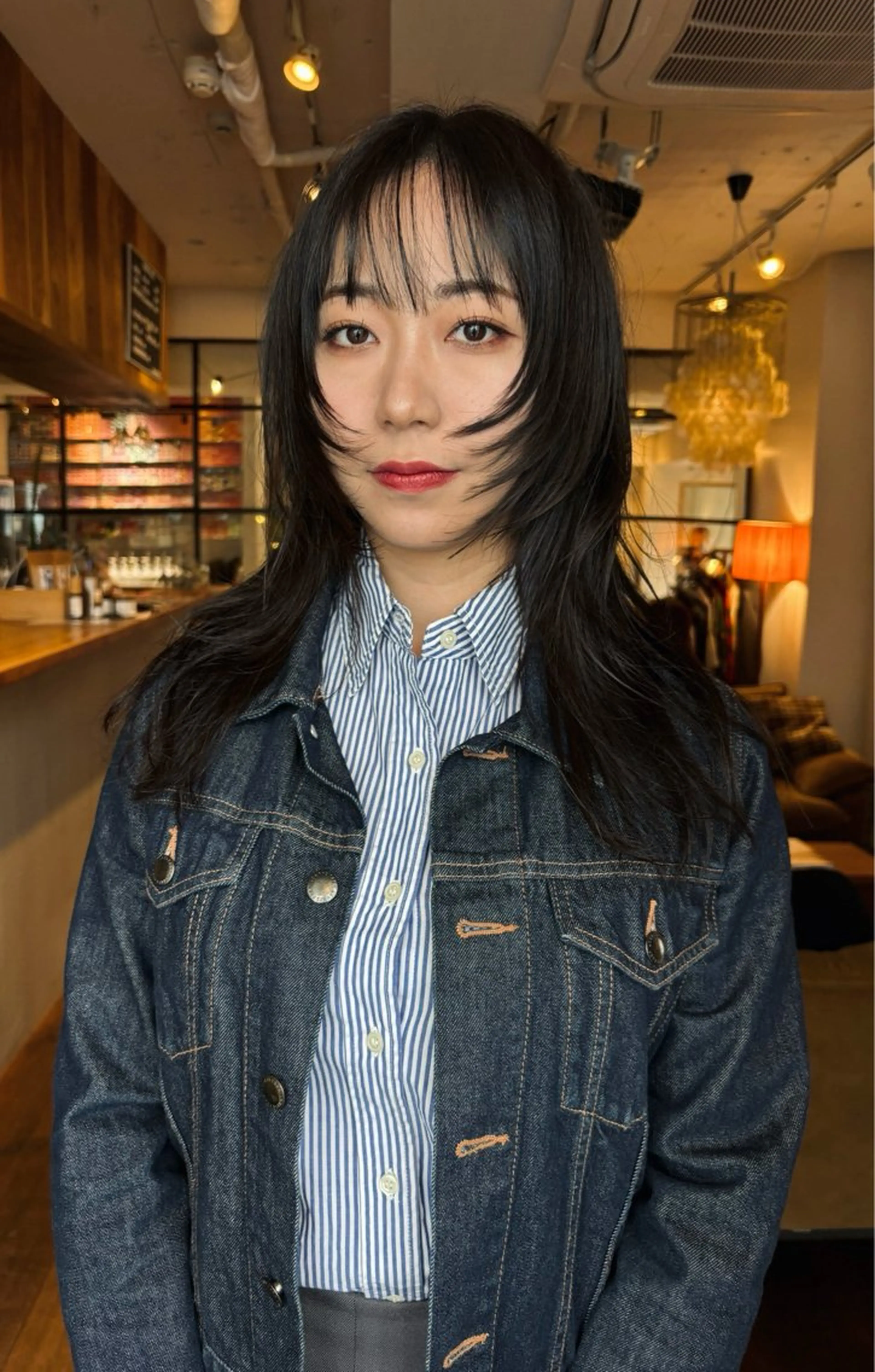 ロング カット ファッションに 溶け込むstyleのヘアスタイル