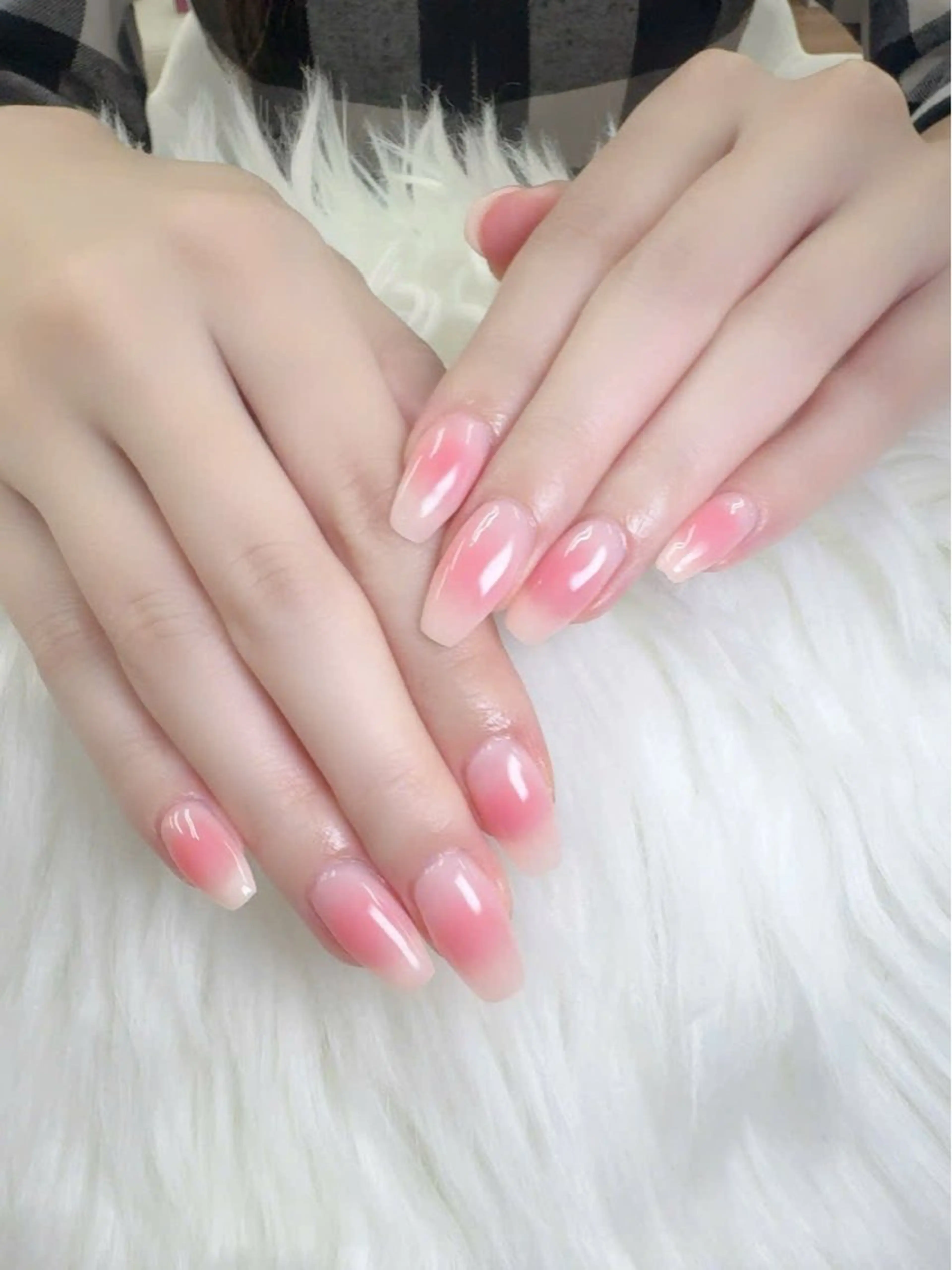 ネイル フレンチネイル グラデーション キラキラネイル 韓国ネイル マグネットネイル フットネイル Hara Nail 【パラジェル使用】のネイルデザイン