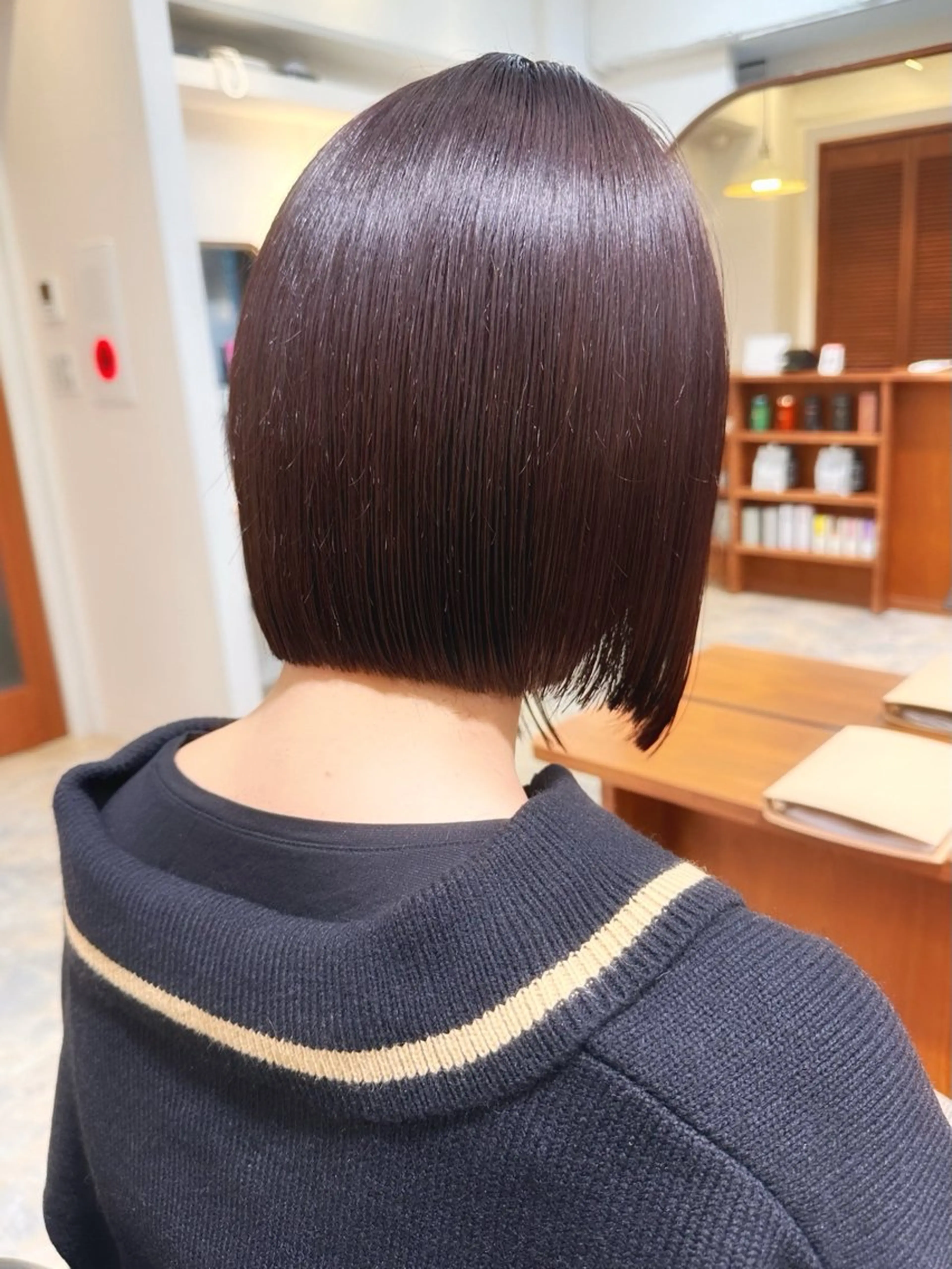 ショート 切りっぱなしボブ ボブ 外ハネヘア 小関 笙斗のヘアスタイル