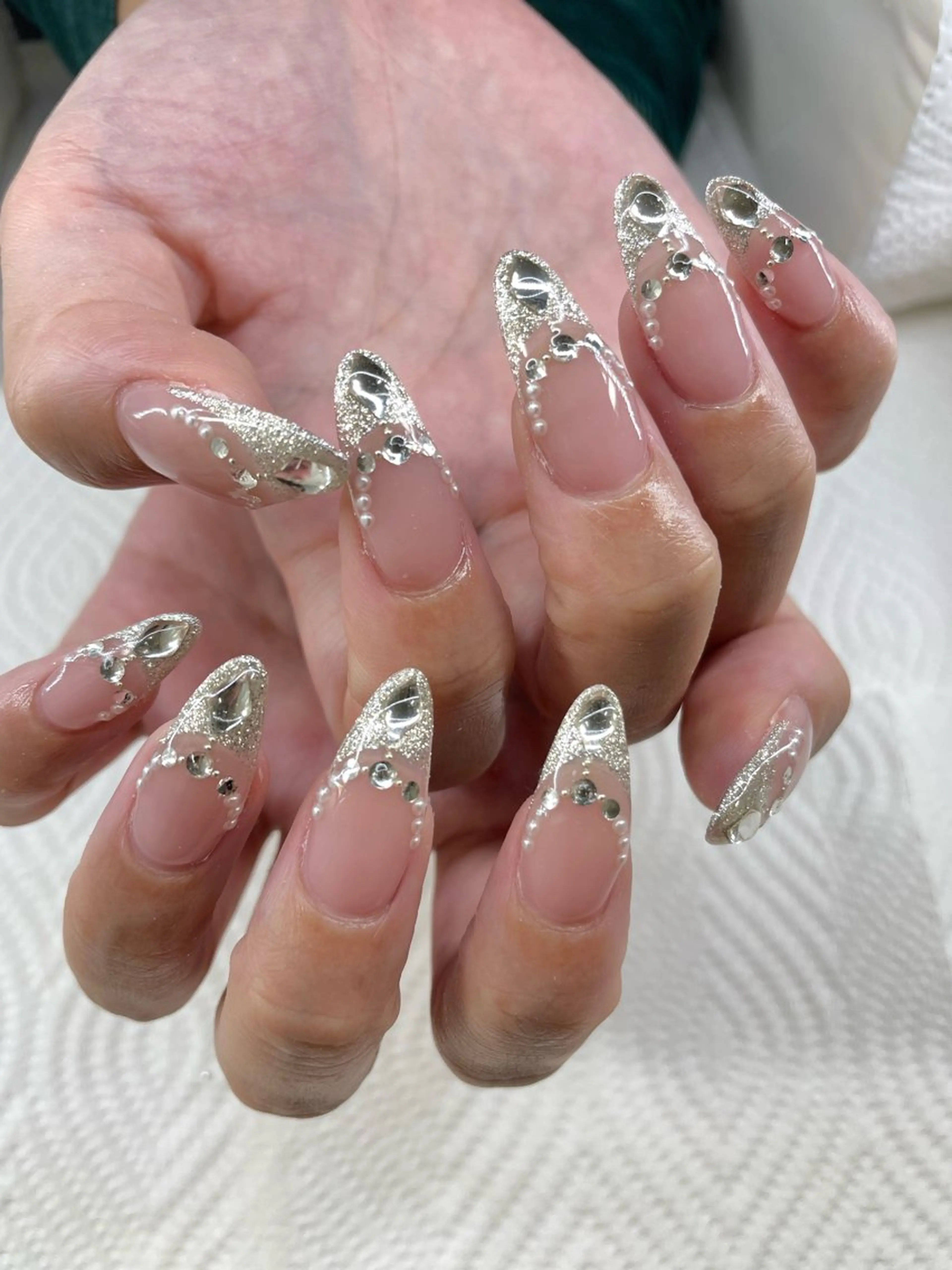 ミディアム Tanaka Nailistのネイルデザイン