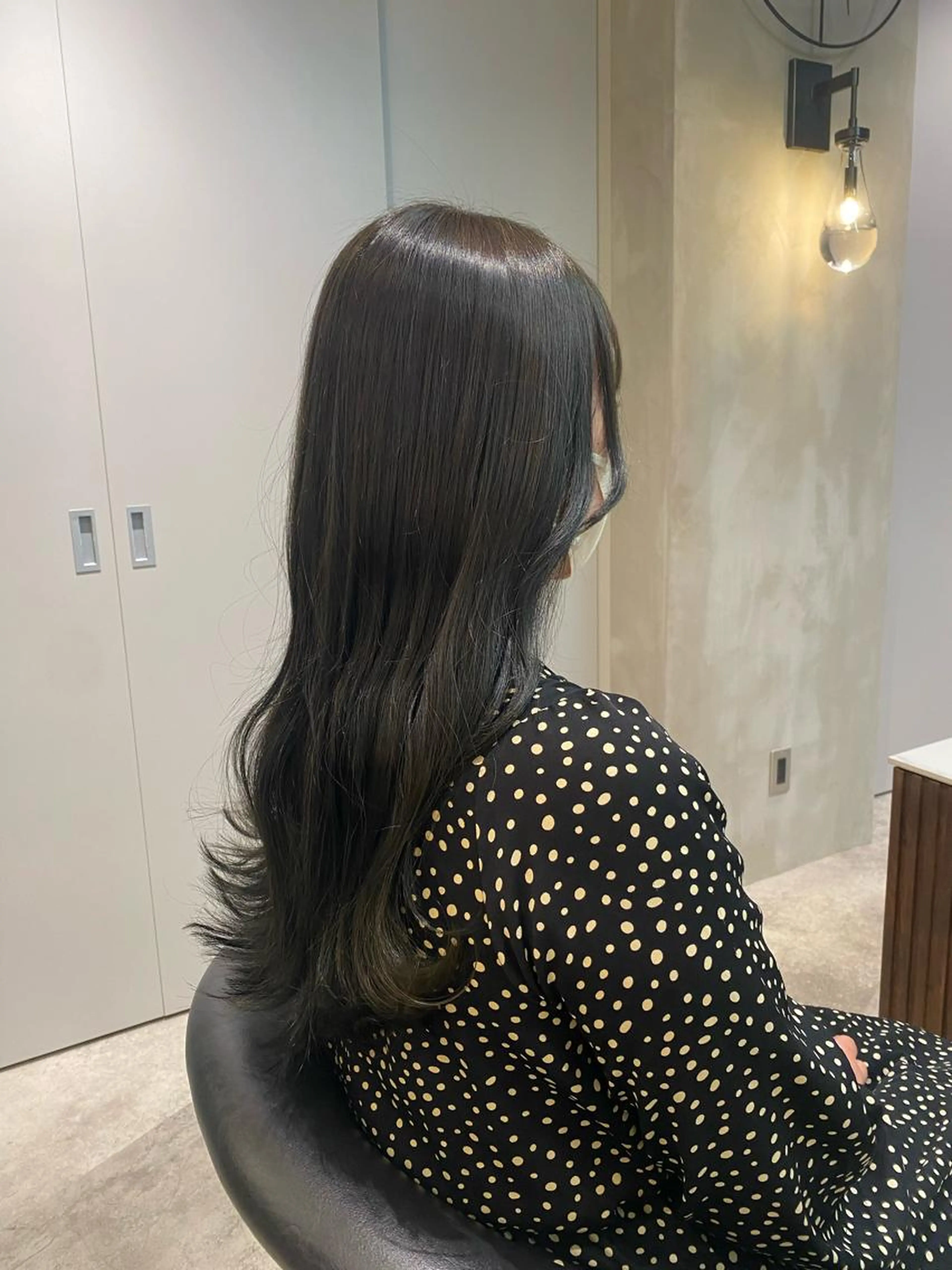 透明感アディクシーカラー＋oggiotto3ステップトリートメントの写真