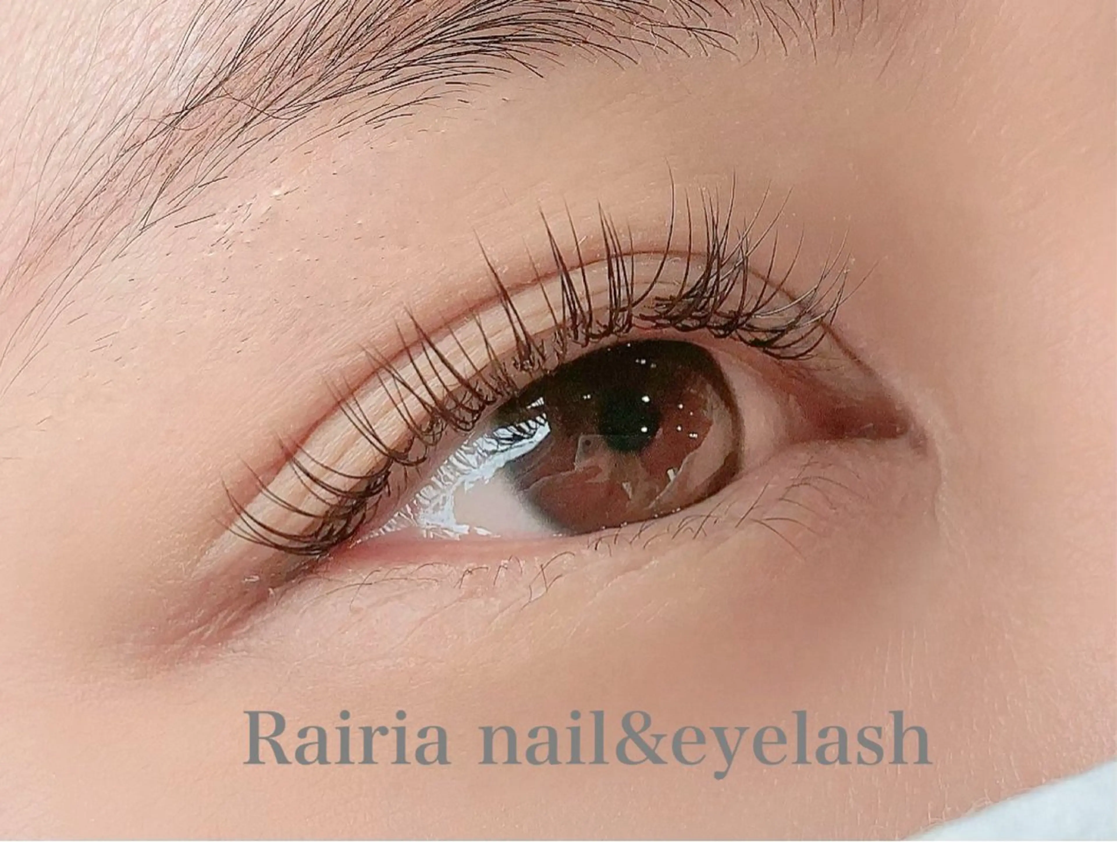 マツエク・マツパ フラットラッシュ Rairia nail&eyelash所属・Rairia CHIKAのマツエク・マツパデザイン