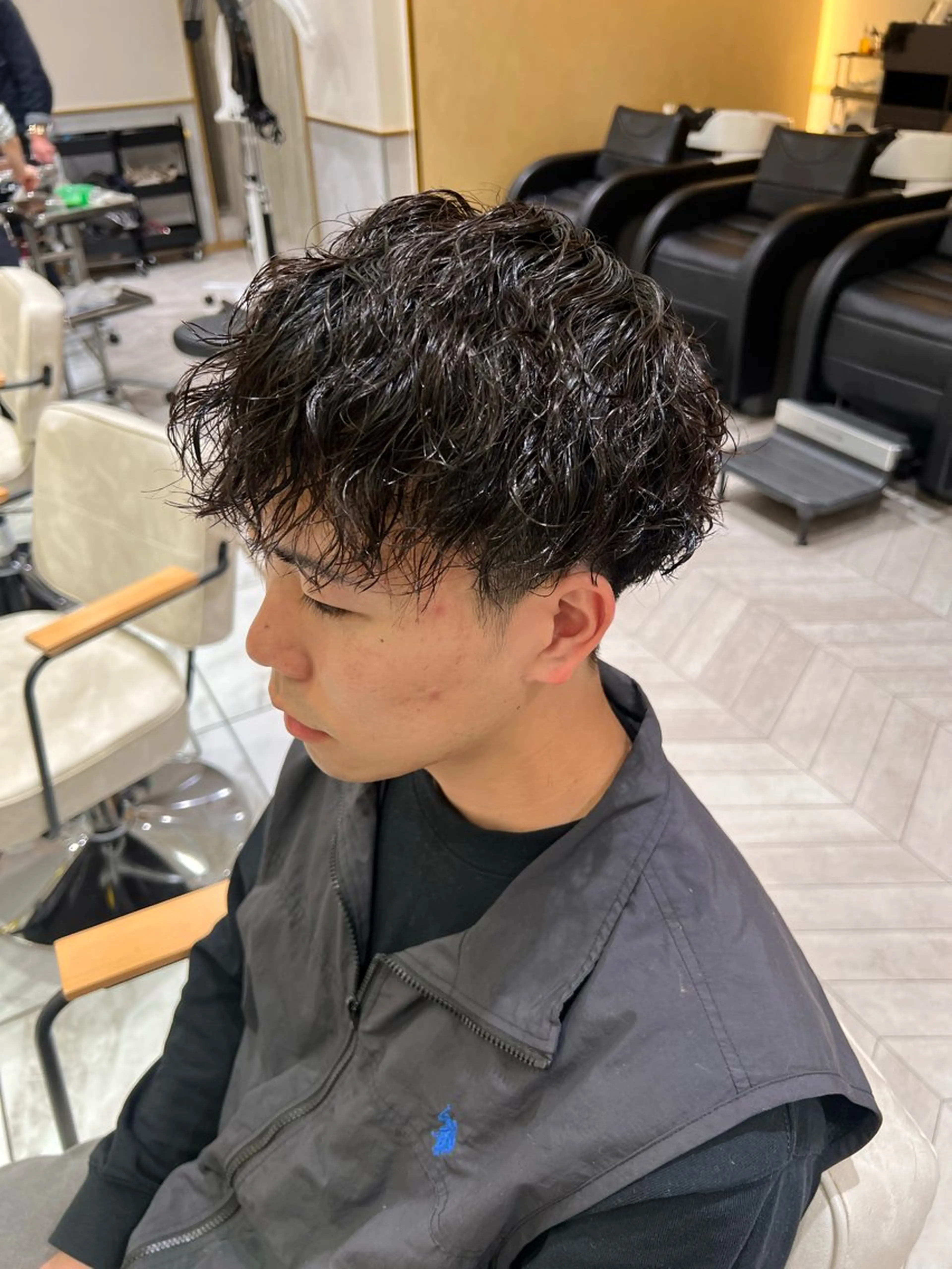 パーマ メンズ カット パーマ 酸性ストレート人気 No,1/カスミ🩰のヘアスタイル