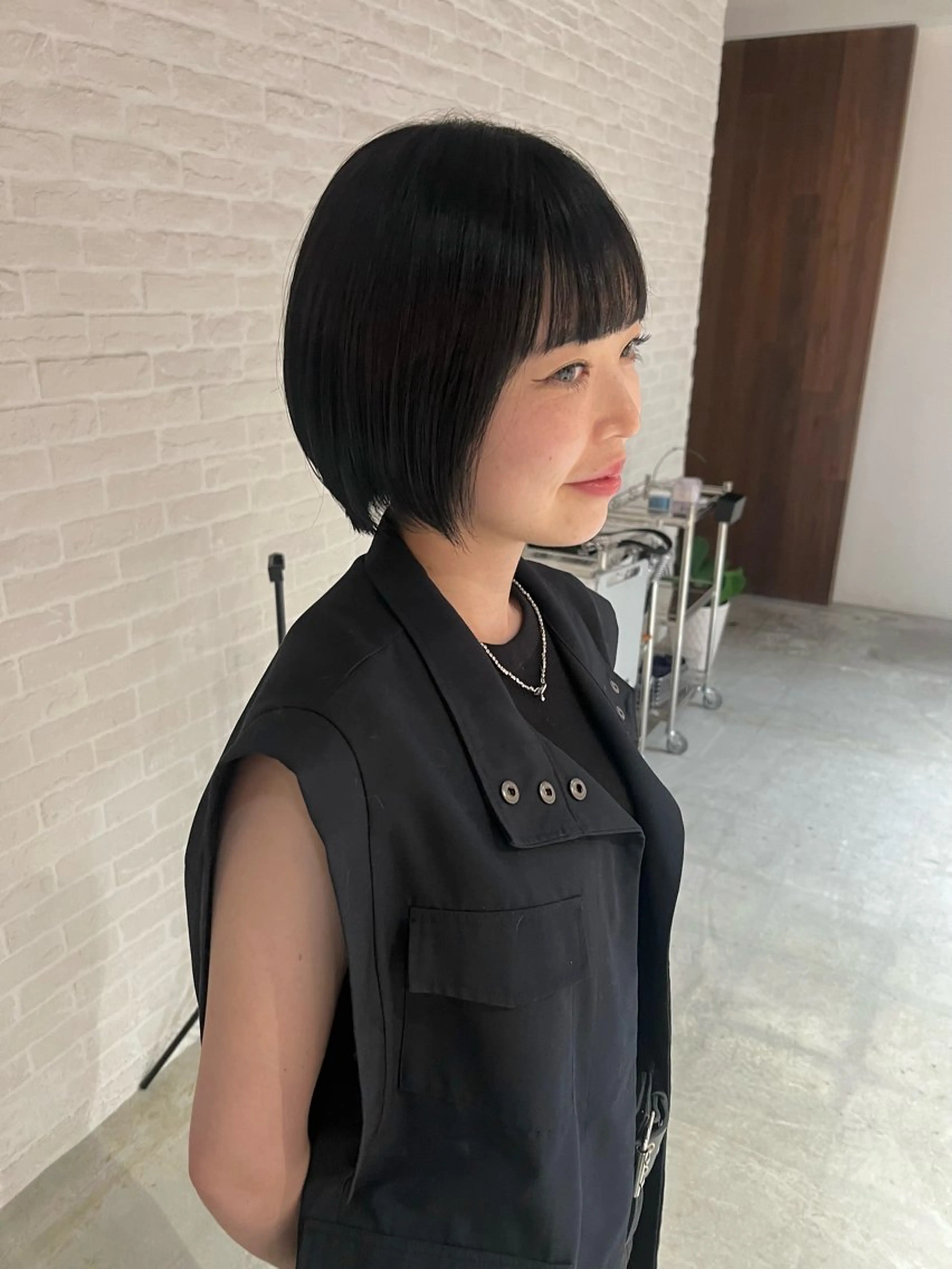 ショート 時﨑 実子/透明感カラーのヘアスタイル