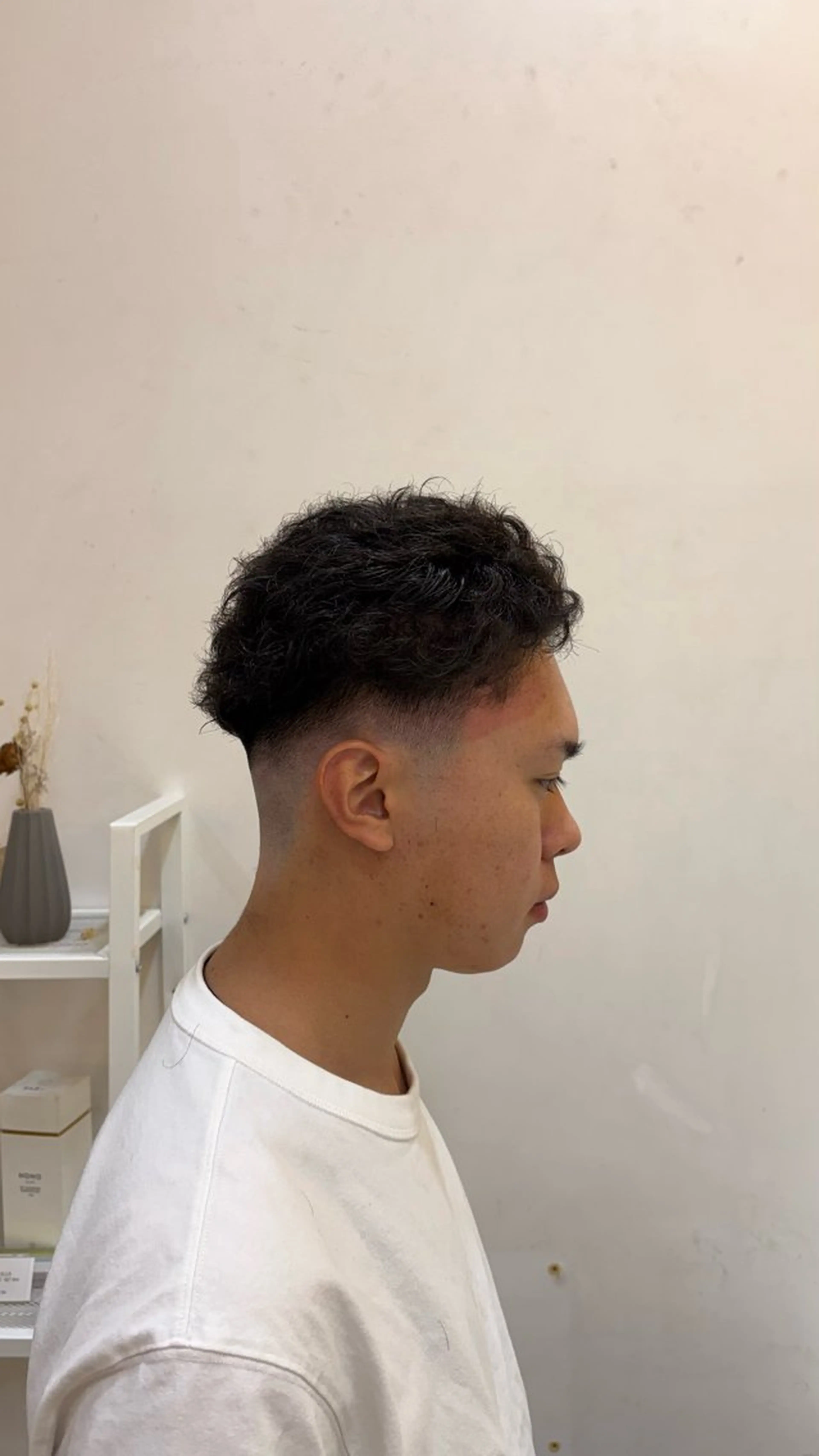 パーマ メンズ カット パーマ 岡部 地音のヘアスタイル