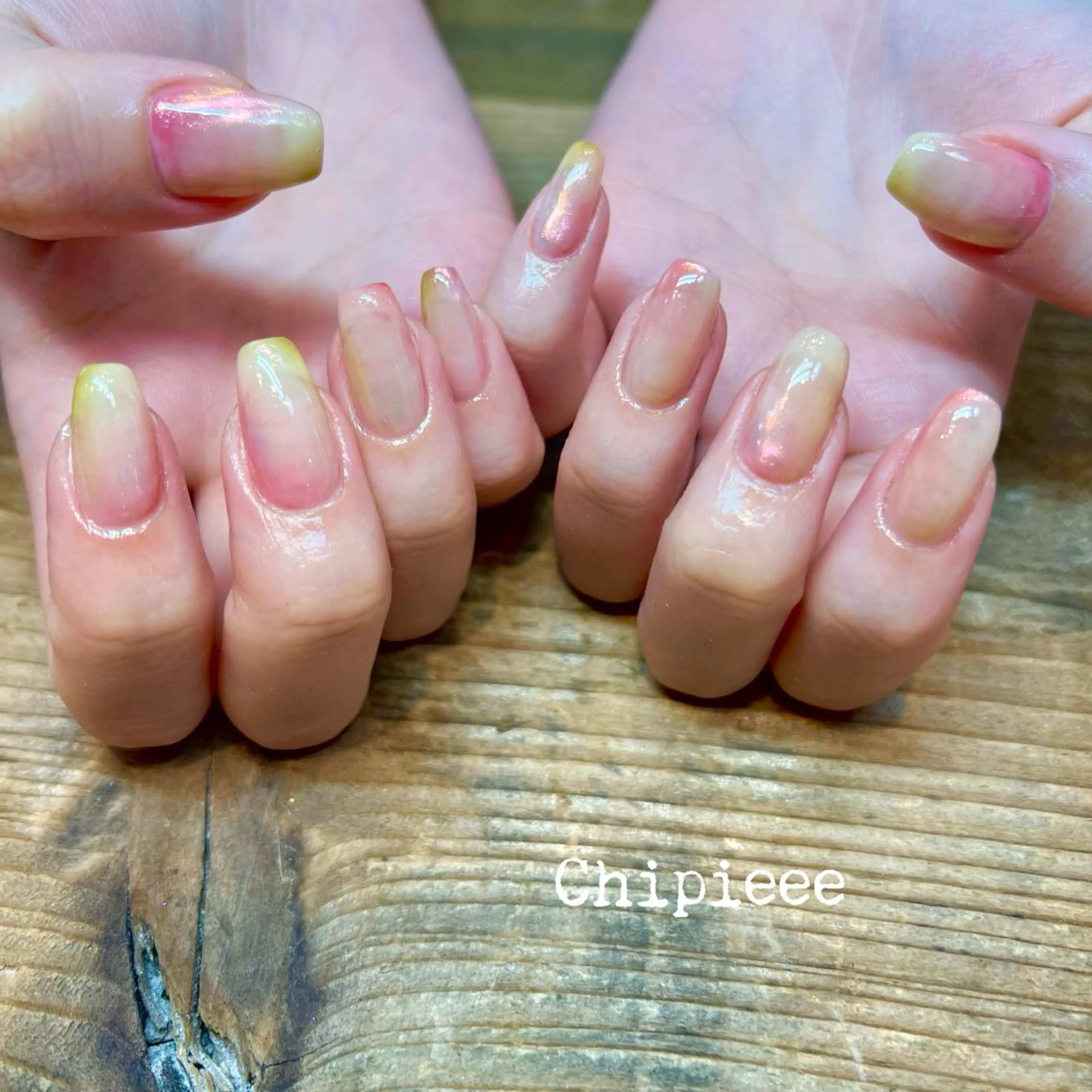 セミロング Chipieee Ikukoのネイルデザイン