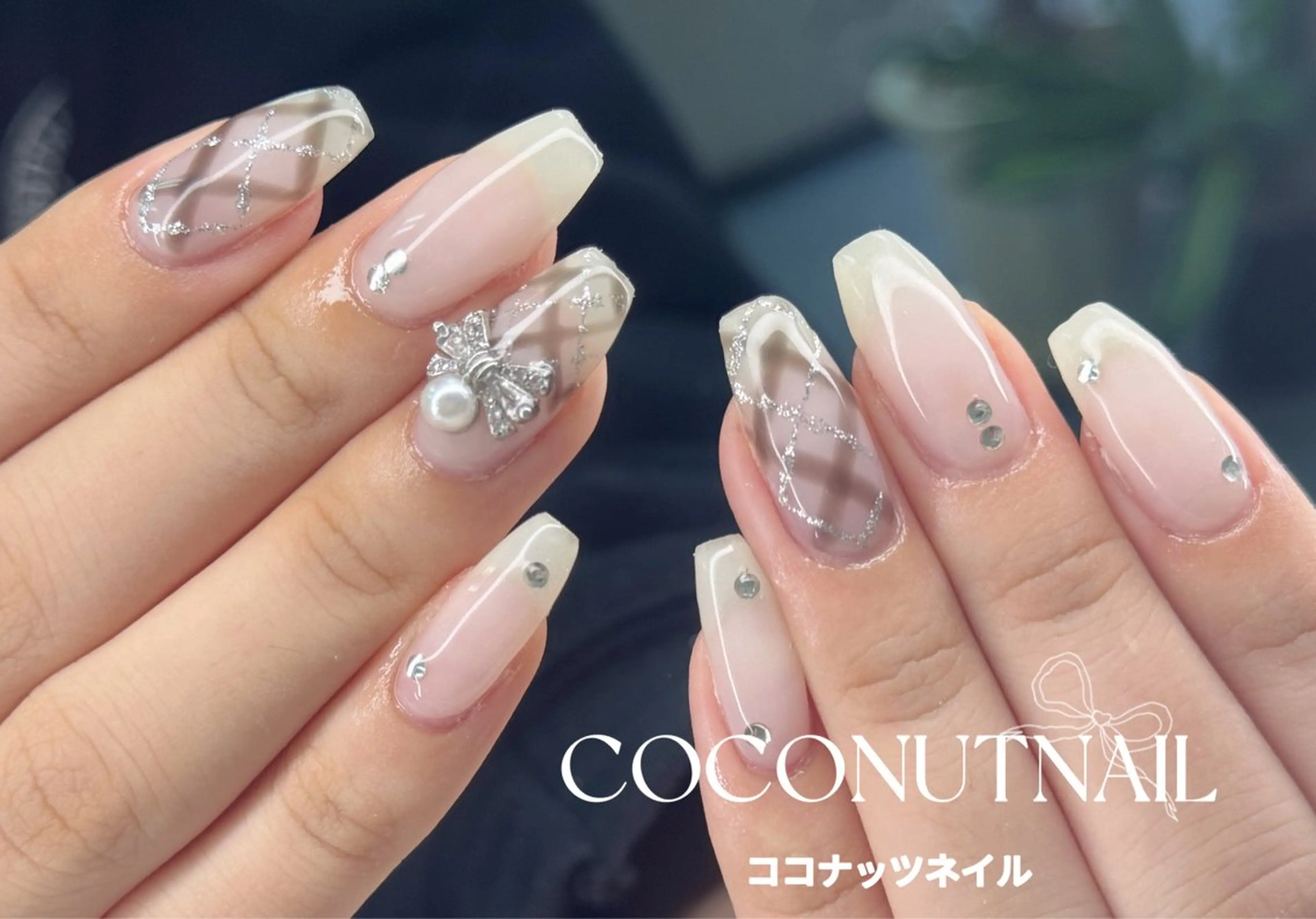 ネイル べっ甲ネイル フレンチネイル キラキラネイル マグネットネイル 大理石ネイル(マーブル) ハンドネイル 神田 ココナッツのネイルデザイン