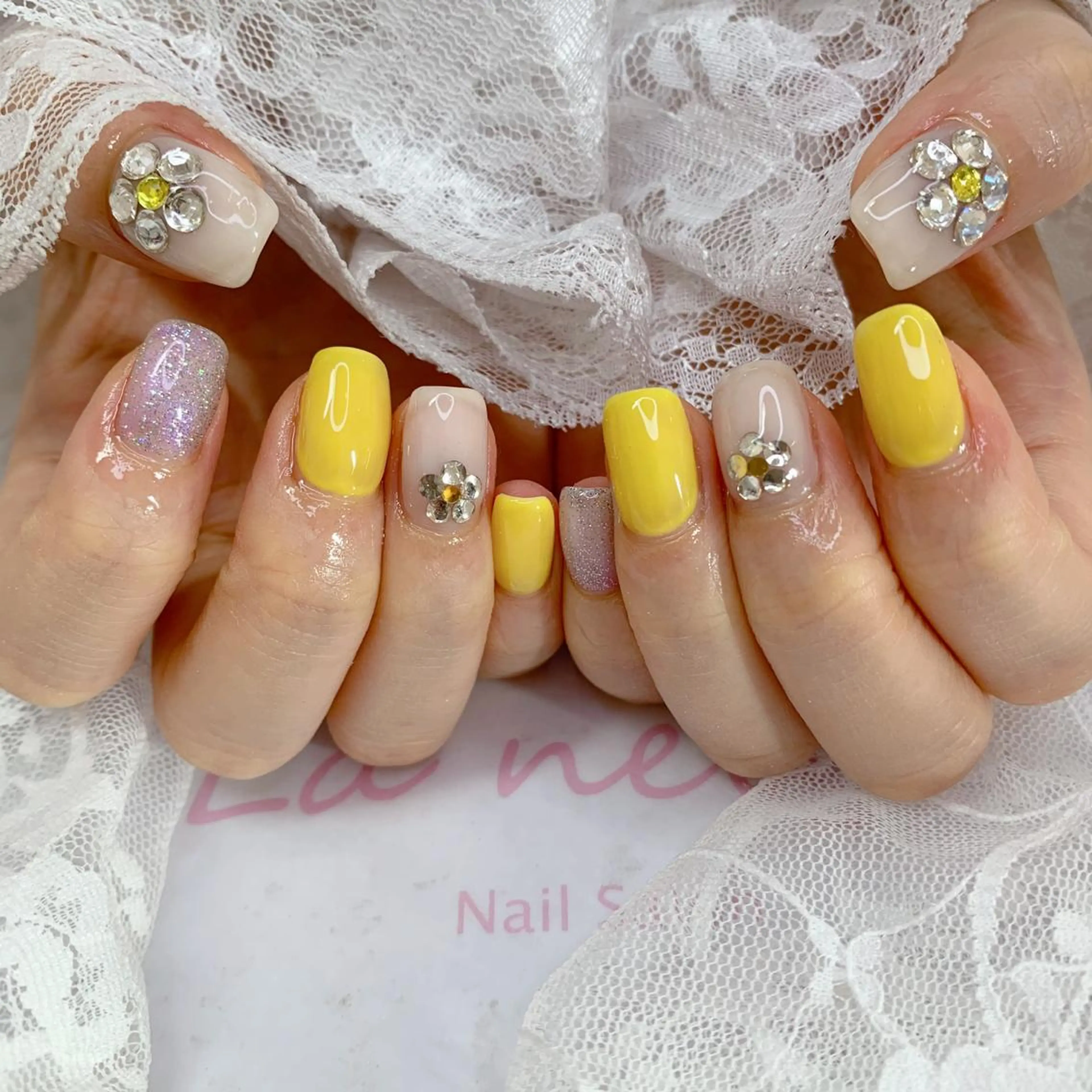 ネイル ハンドネイル La neige* yuki 🥯🍑のネイルデザイン