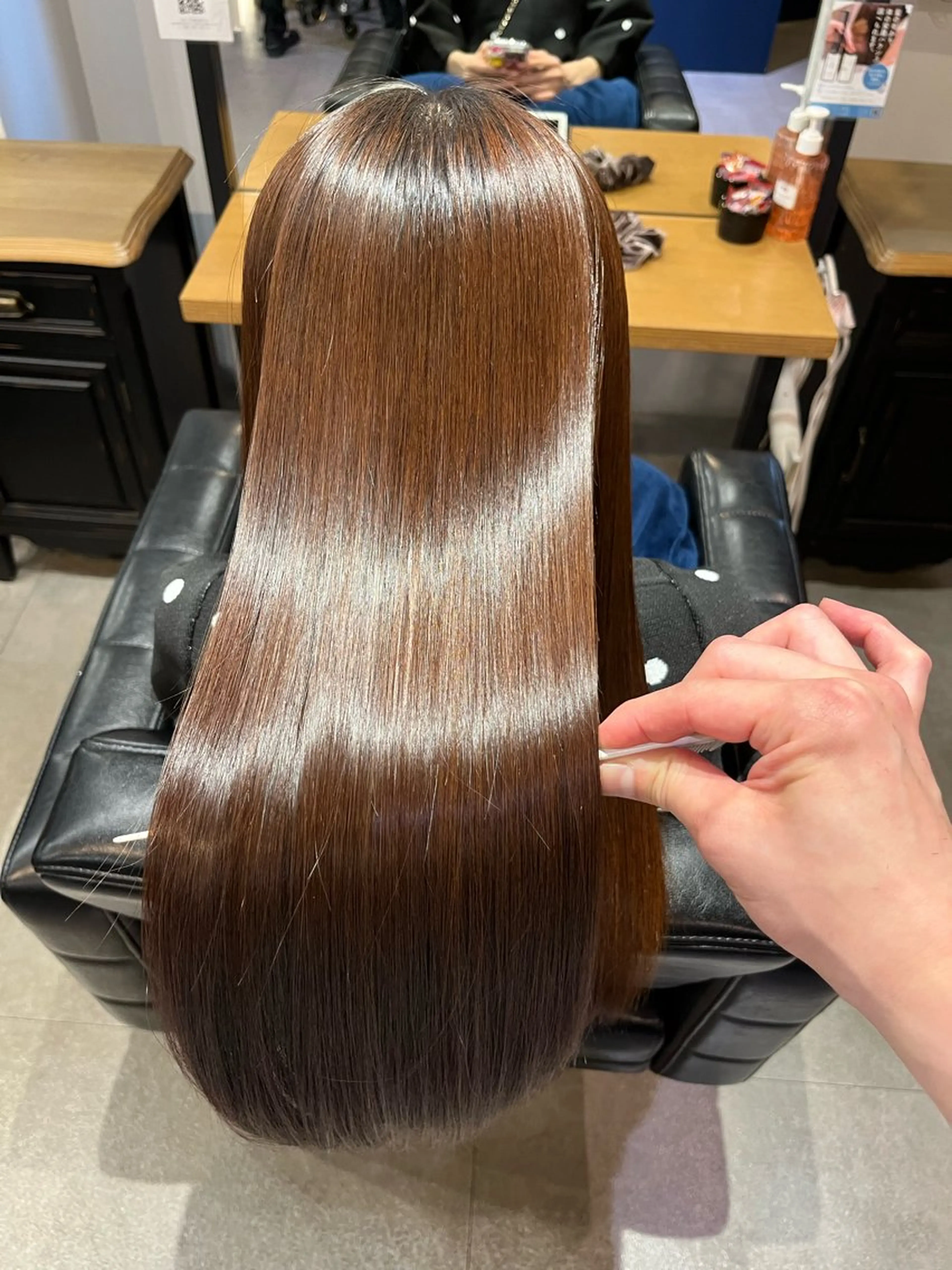 ロング 髪質改善 縮毛矯正 トリートメント 酸熱トリートメント トリートメント 髪質改善ヘアエステサロンLIFE所属・🌈髪質改善専門🌈 神田　達也のヘアスタイル