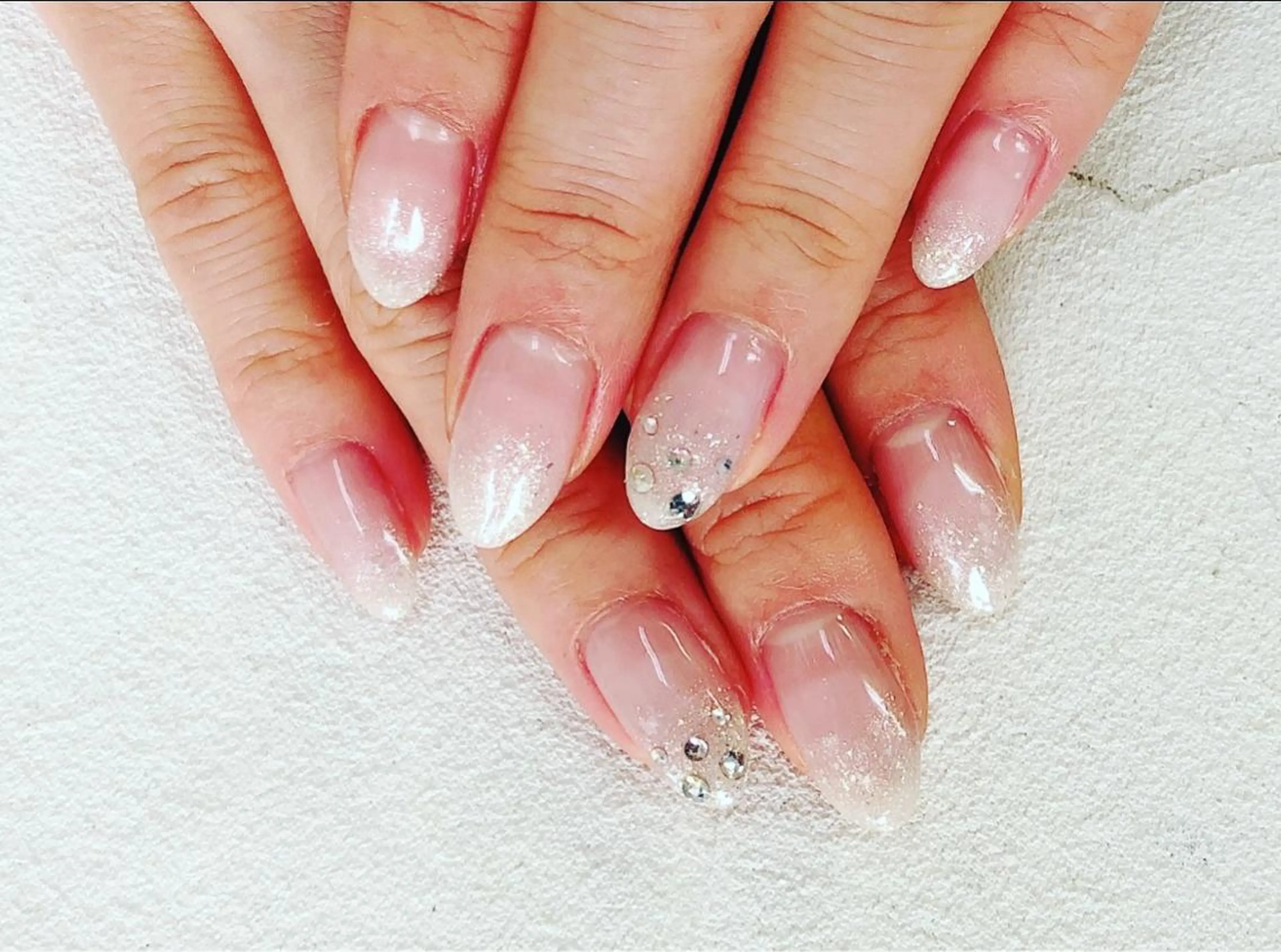 ネイル アートネイル ジェルネイル 氷ネイル・うるうるネイル キラキラネイル オフィスネイル ♾nail 恵美のマツエク・マツパデザイン