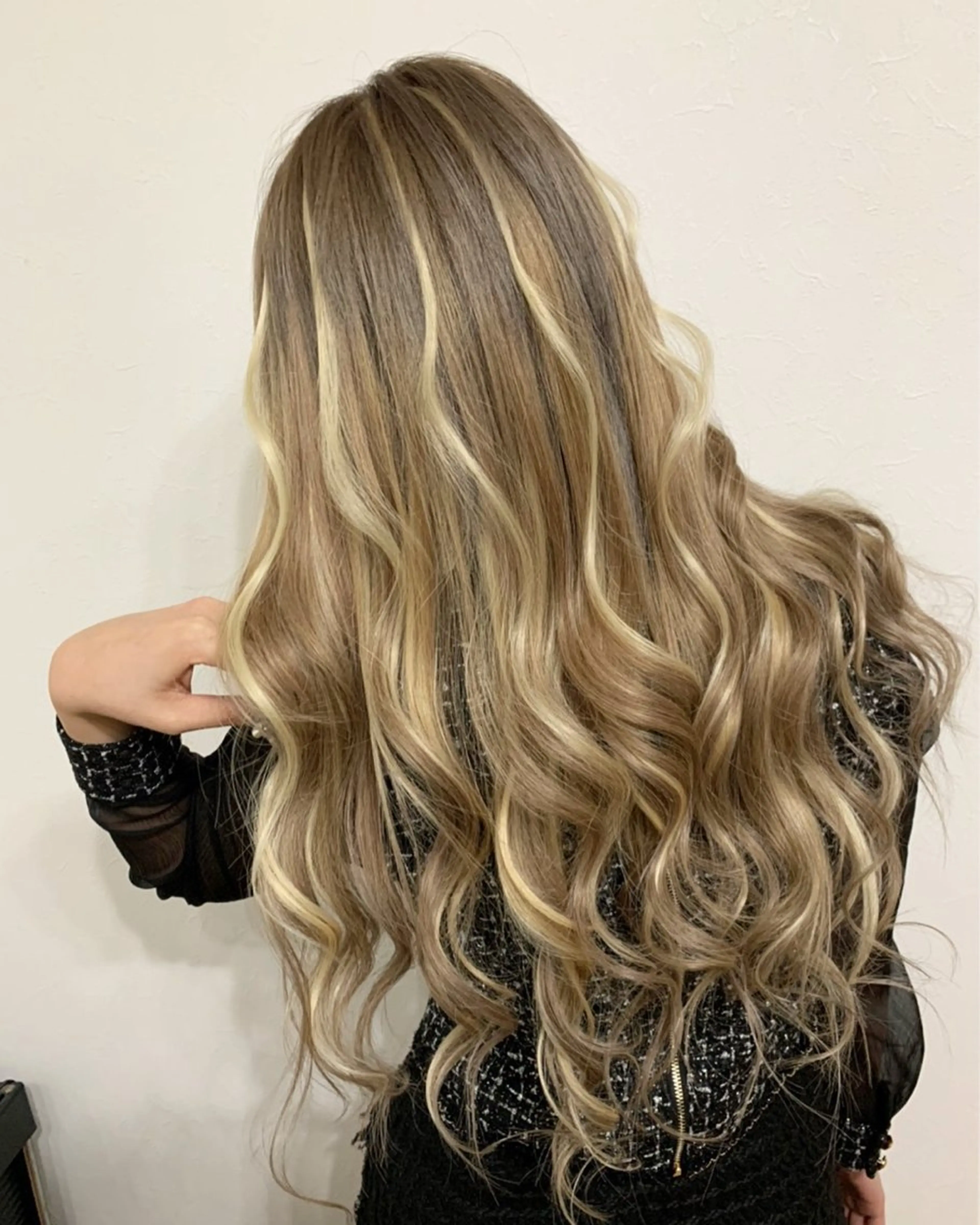 ロング シールエクステ エクステ ハイライト Cerisier所属・cerisier 萩原のヘアスタイル