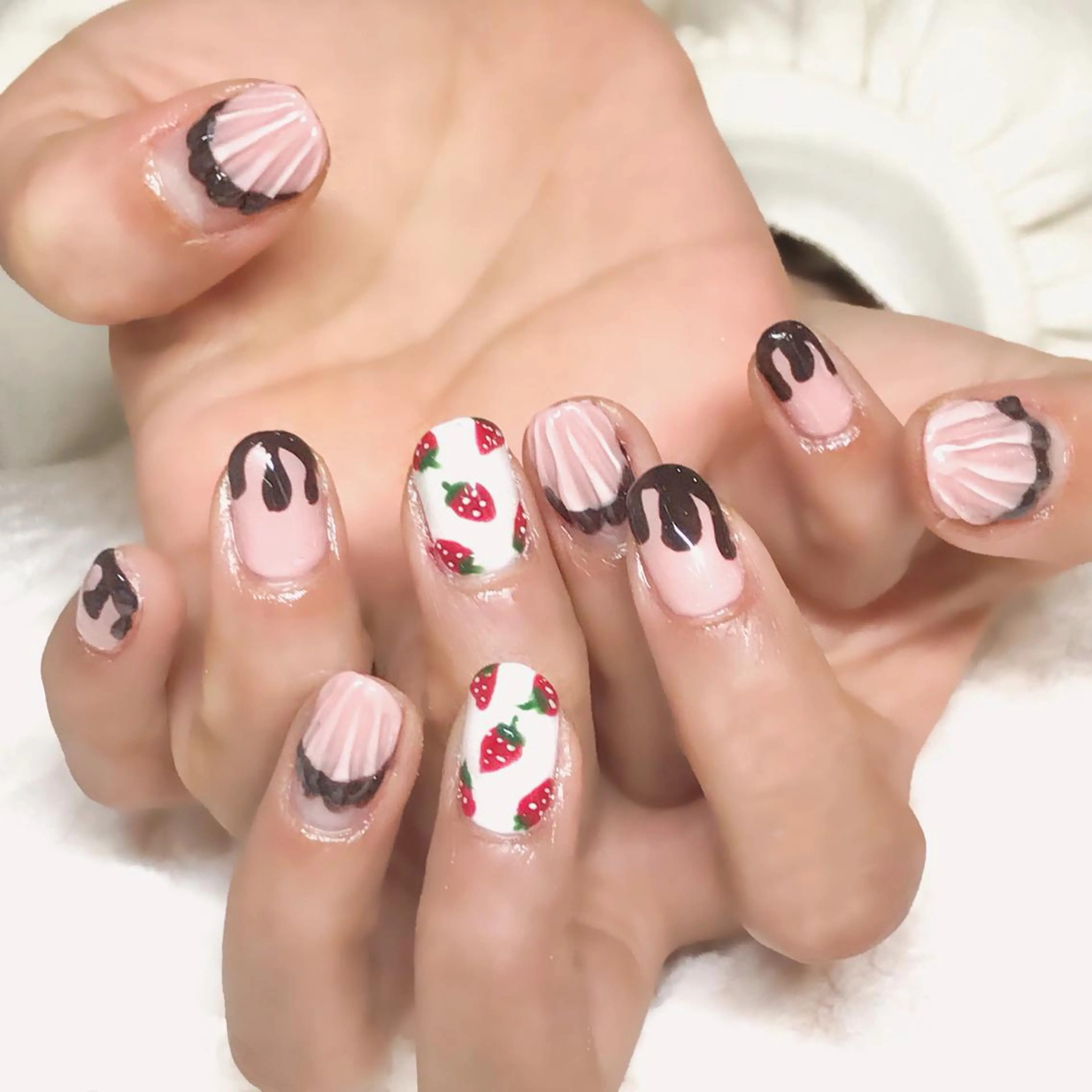 ネイル ジェルネイル 持ち込み バレンタイン Nyanco Nailのネイルデザイン