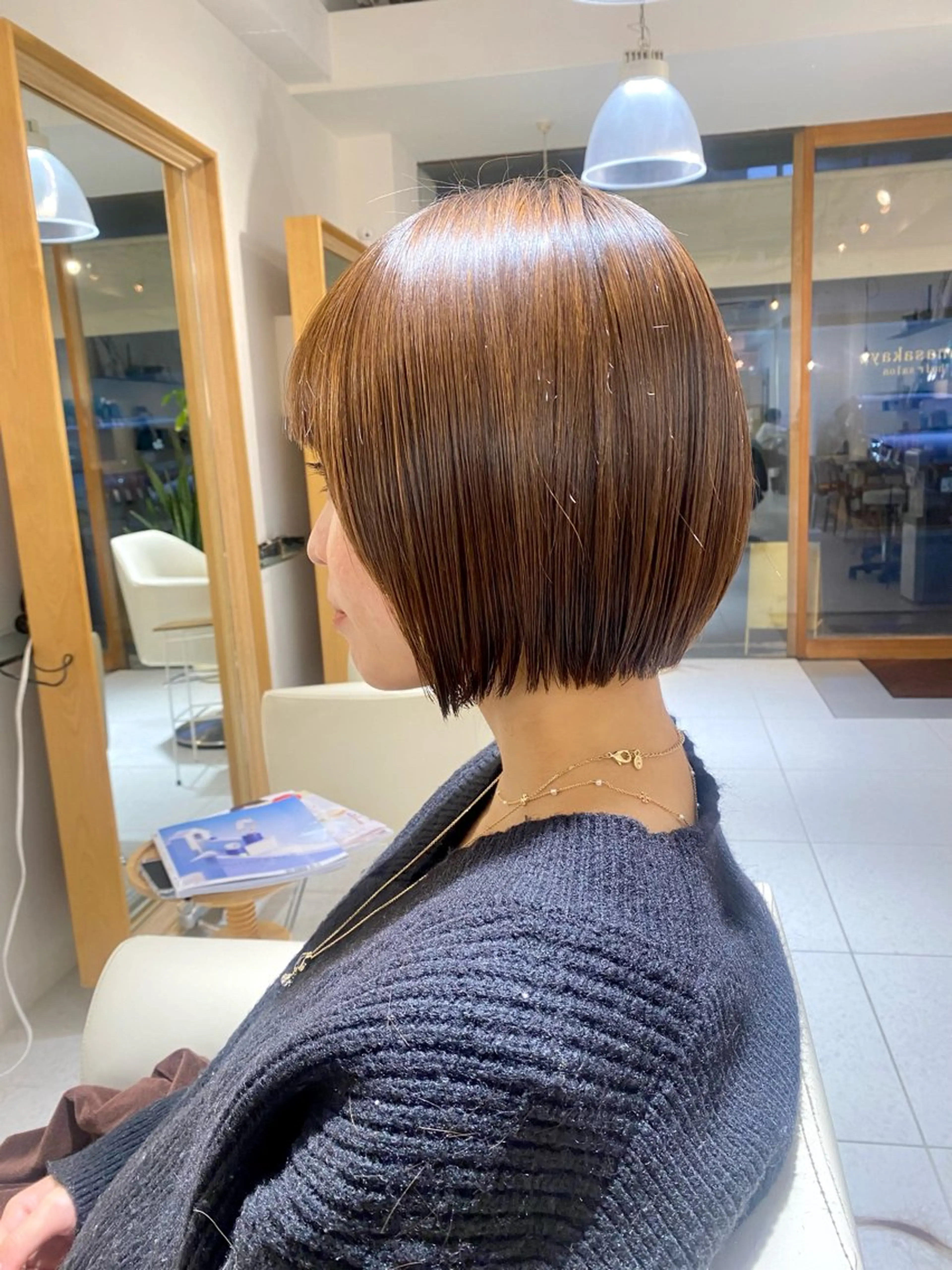 ショート カラー カット ヘアカラー トリートメント 安永 涼のヘアスタイル