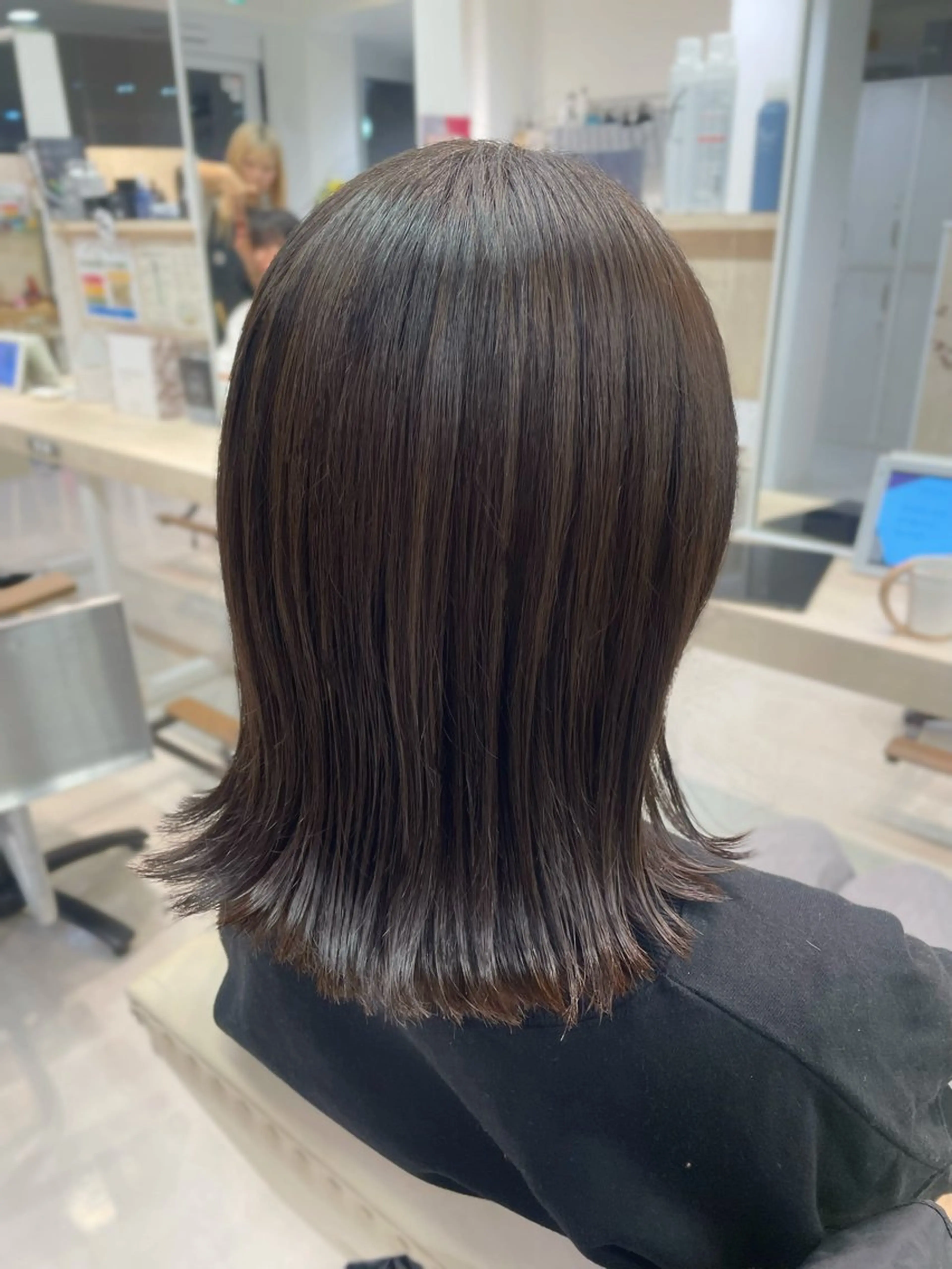 セミロング カット ヘアカラー トリートメント かずや🍀/髪質改善 /艶髪カラー/眉毛のヘアスタイル