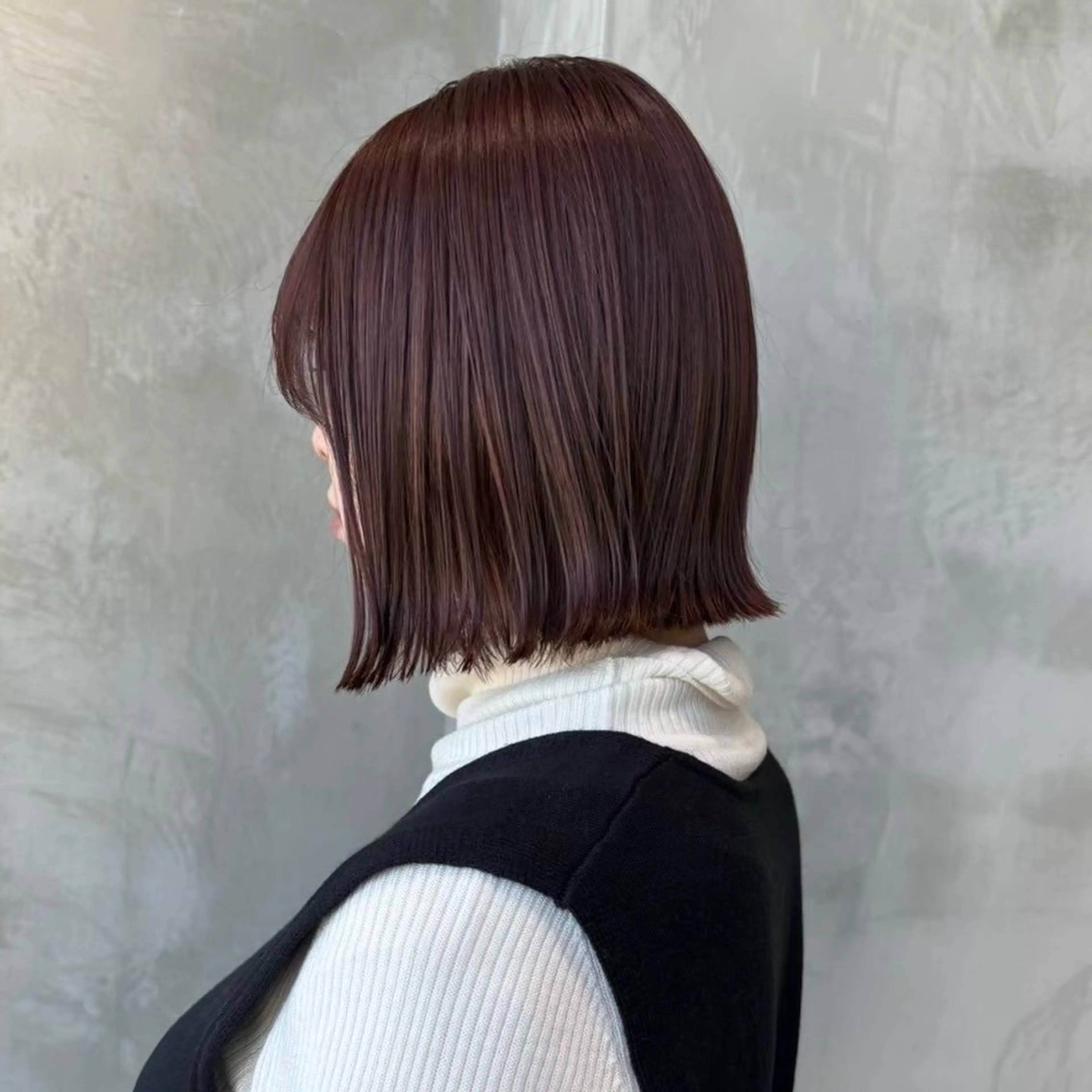 ミディアム カラー レッドカラー ボブ 髪質改善 トリートメント カット ヘアカラー トリートメント 渋谷／タッセルボブ ／顔周り/加邊凌也のヘアスタイル