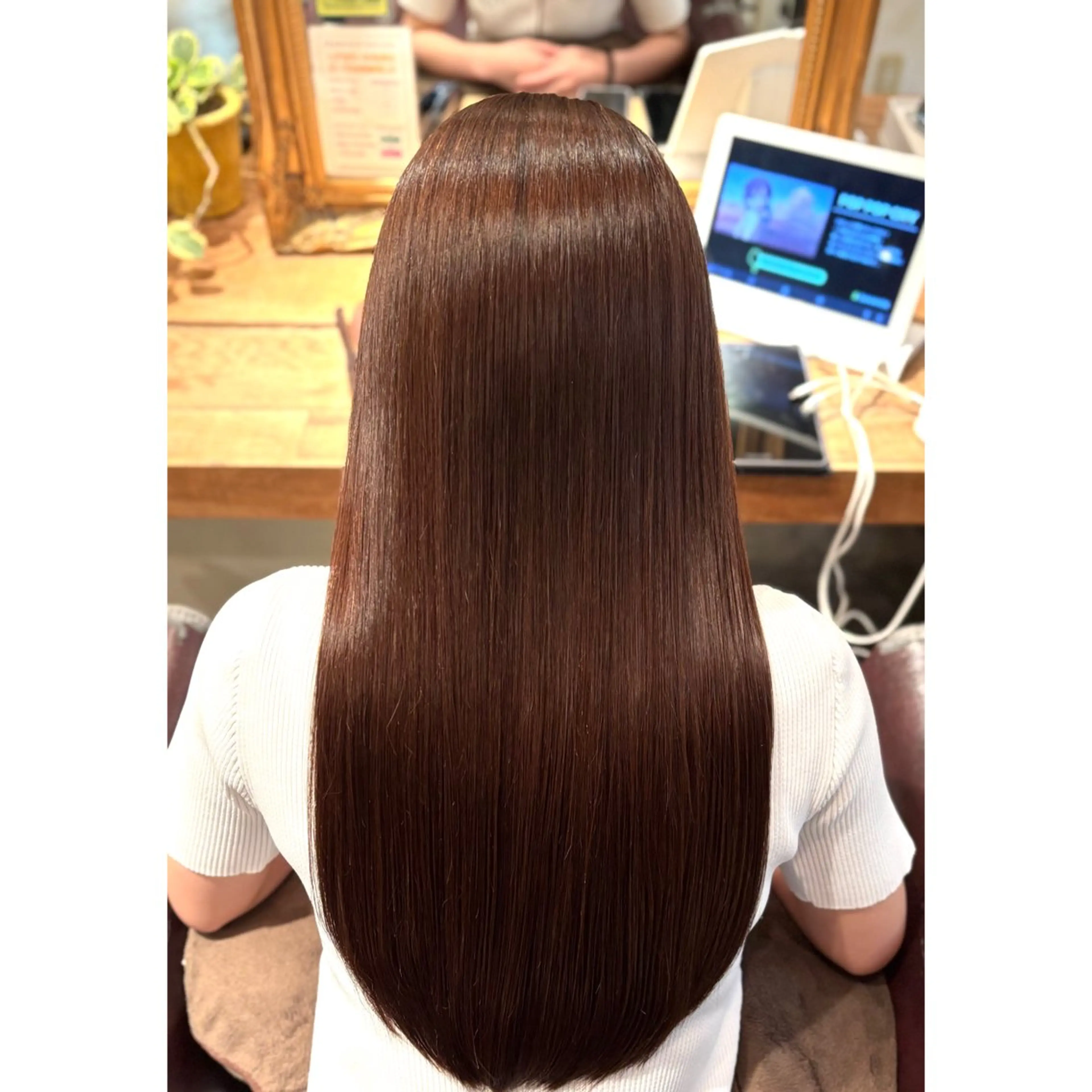 ロング カット ヘアカラー 縮毛矯正 トリートメント 愛され透明感カラー 🤎SUMIRE🤎のヘアスタイル