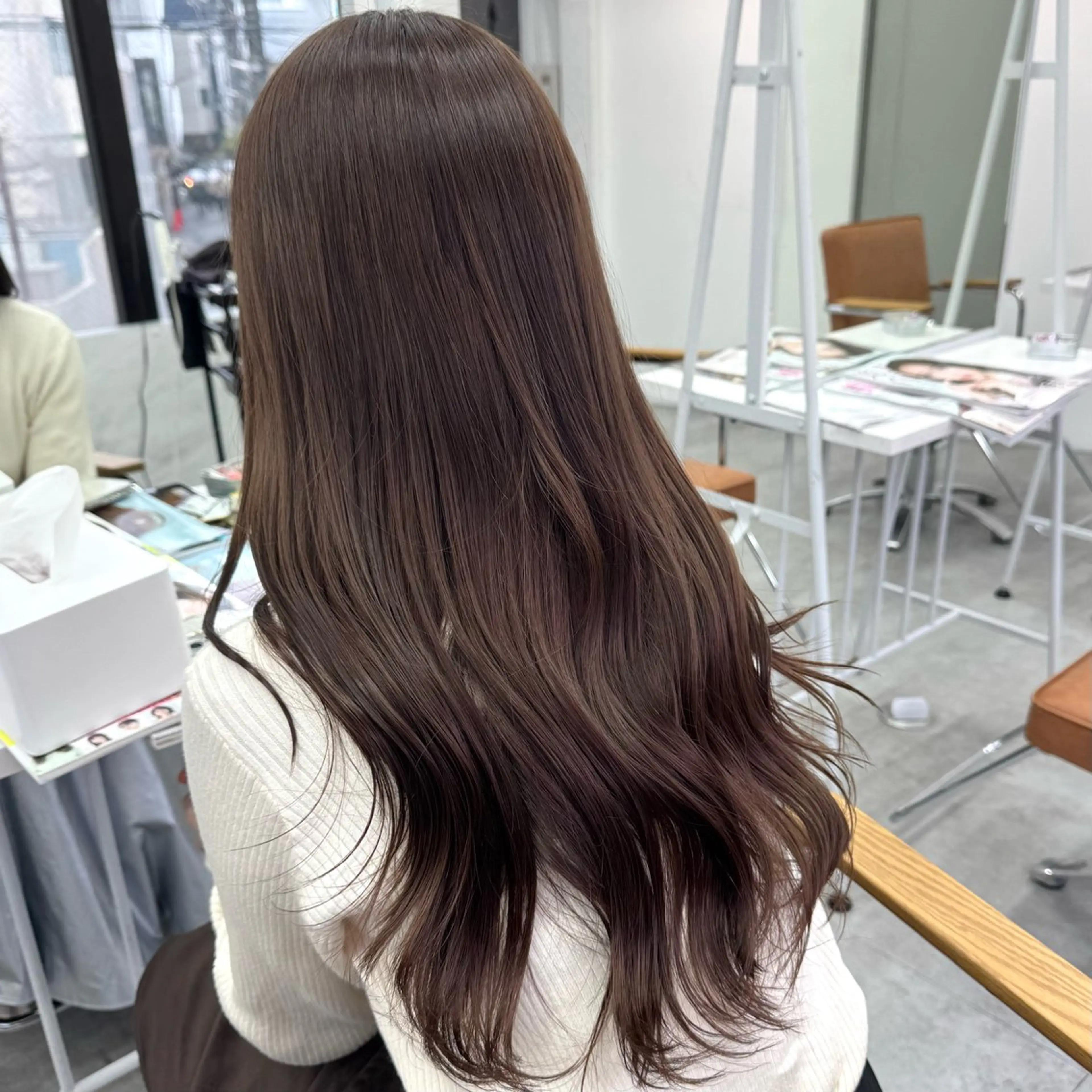 ロング カラー ヘアアレンジ ヘアカラー ブリーチなしカラー /ベージュ/安形翔のヘアスタイル