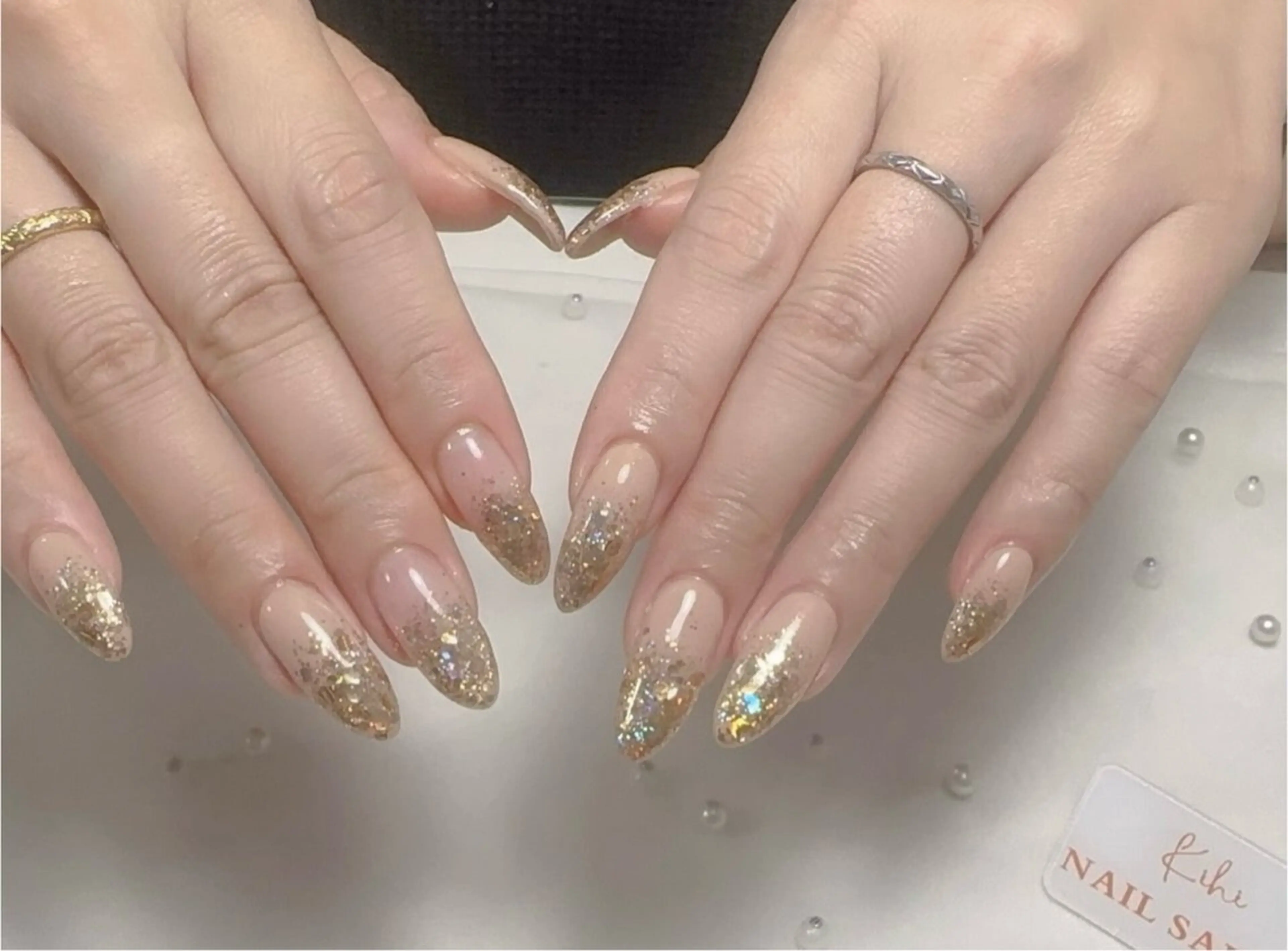 ネイル フレンチネイル ジェルネイル グラデーション キラキラネイル 韓国ネイル 清水 ユナのネイルデザイン