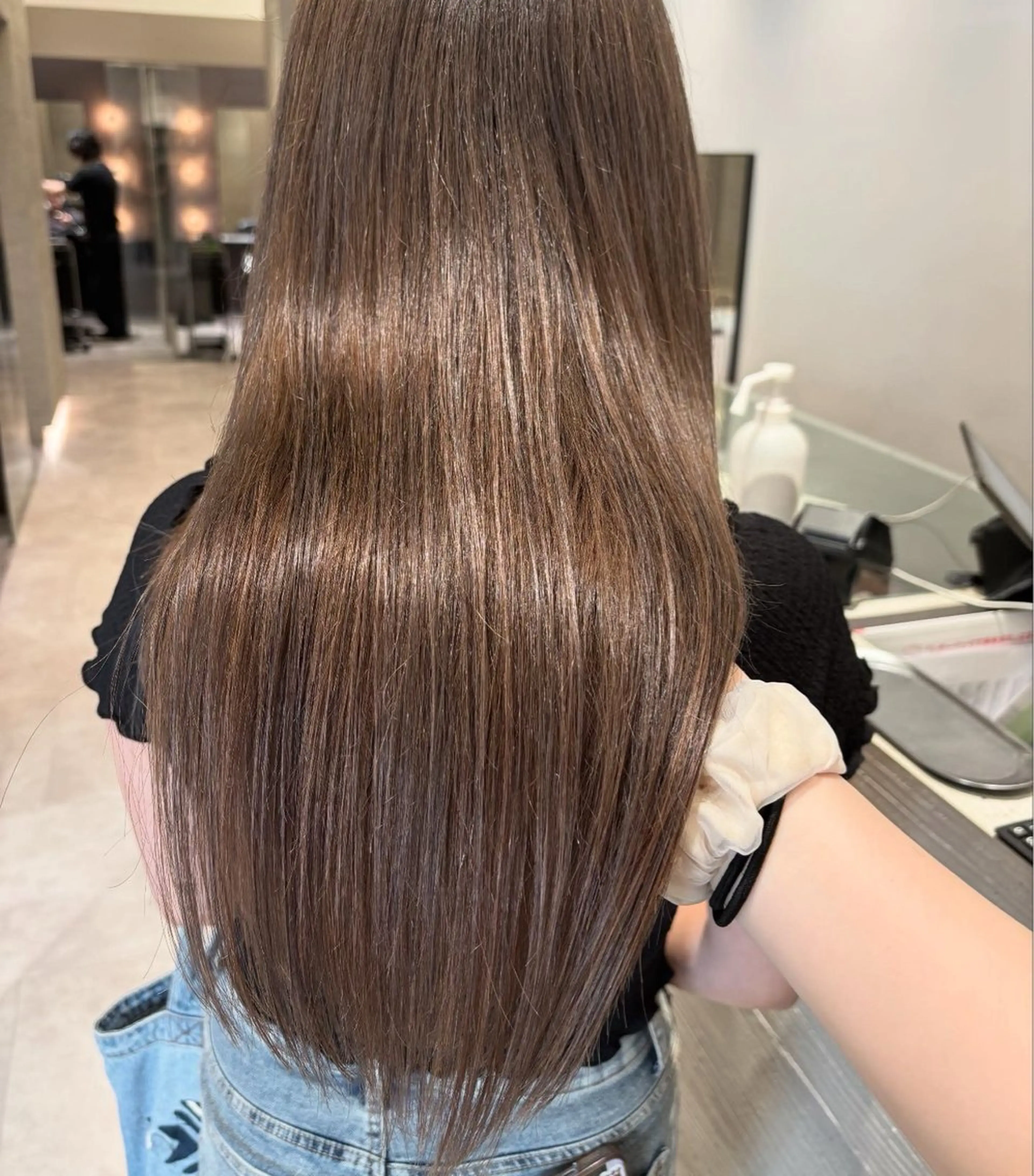 ロング ハイライト カット ヘアカラー トリートメント NEST by chord （ネストバイコード）所属・🤍関根 朋香🤍のヘアスタイル