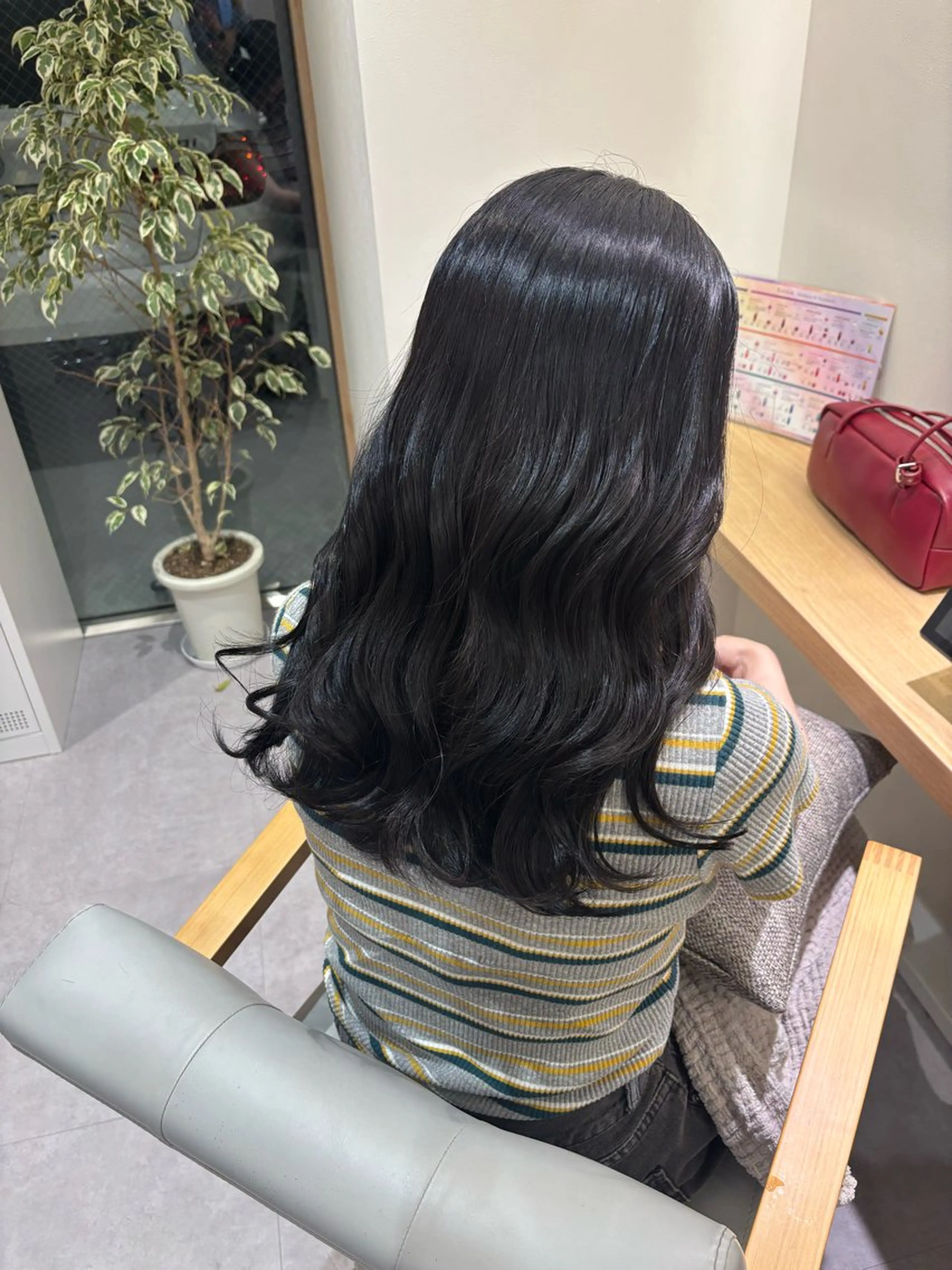 カラー Akane lienのヘアスタイル