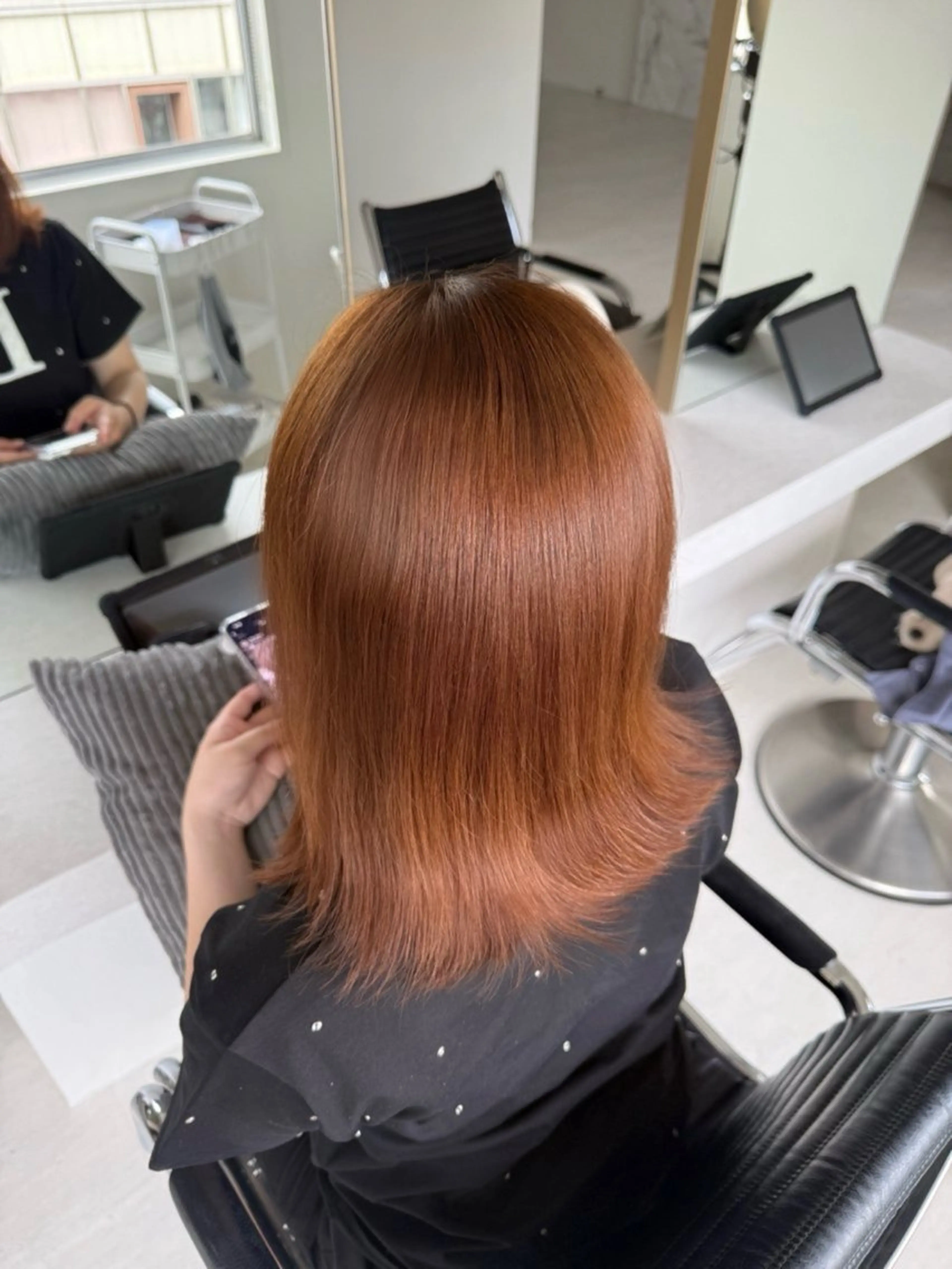 セミロング トリートメント i.+omotesando所属・🎀艶カラー￤髪質 改善🎀ayane♥のヘアスタイル