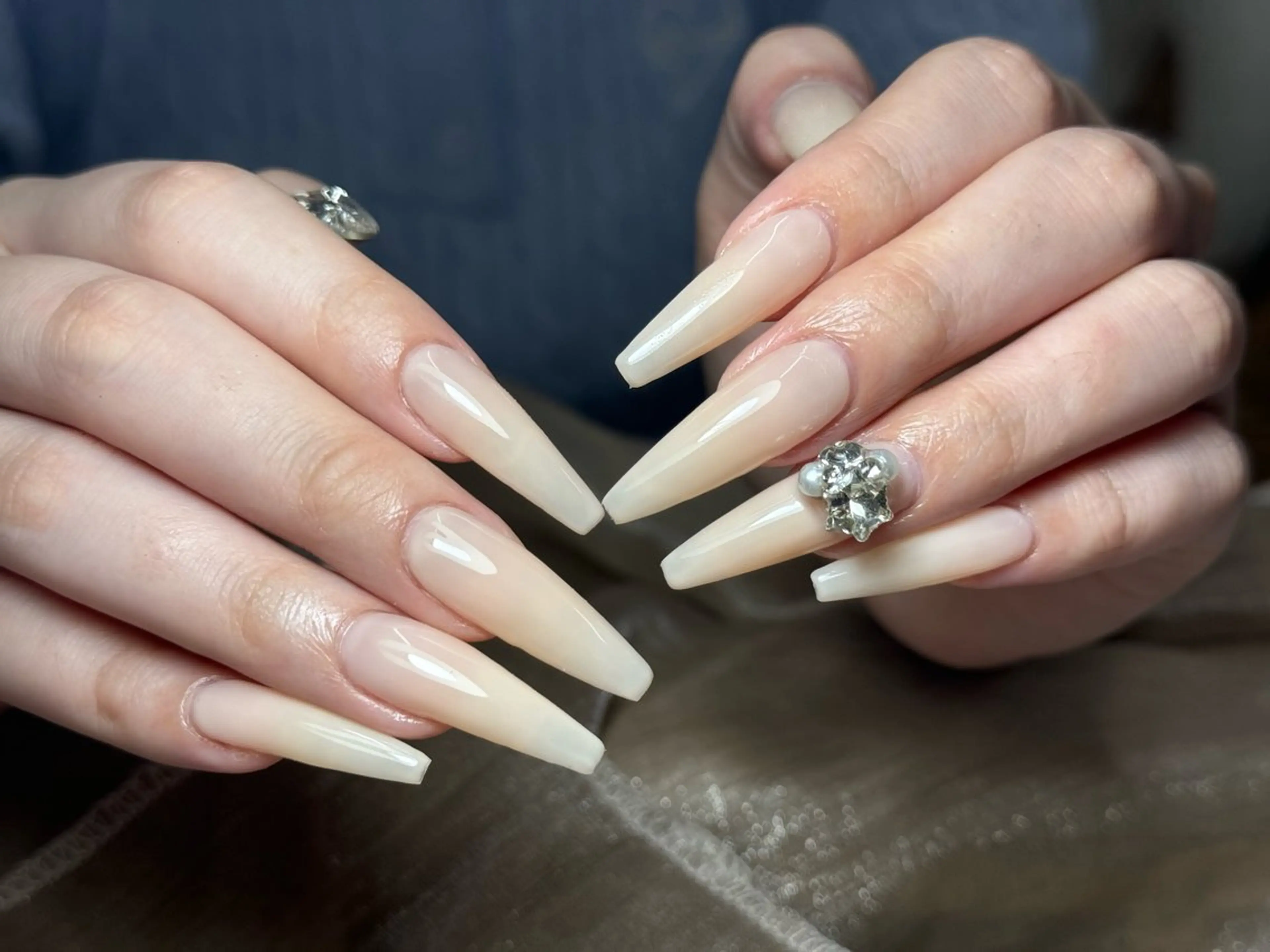 ネイル ハンドネイル MILO 168 池袋のネイルデザイン