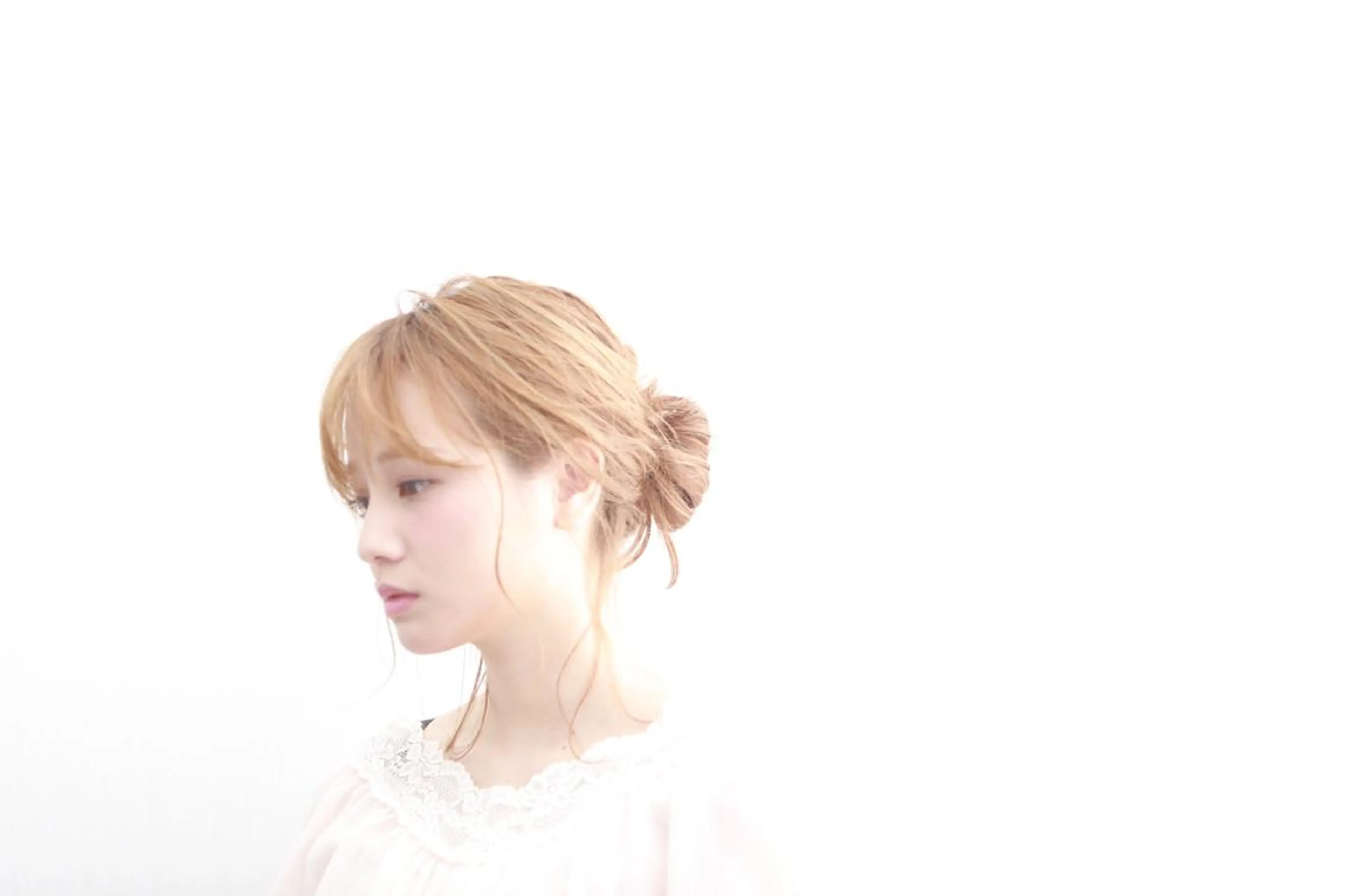 ミディアム atelier      Charmemu所属・𝕋𝕆ℙアイリスト sanaeのマツエク・マツパデザイン