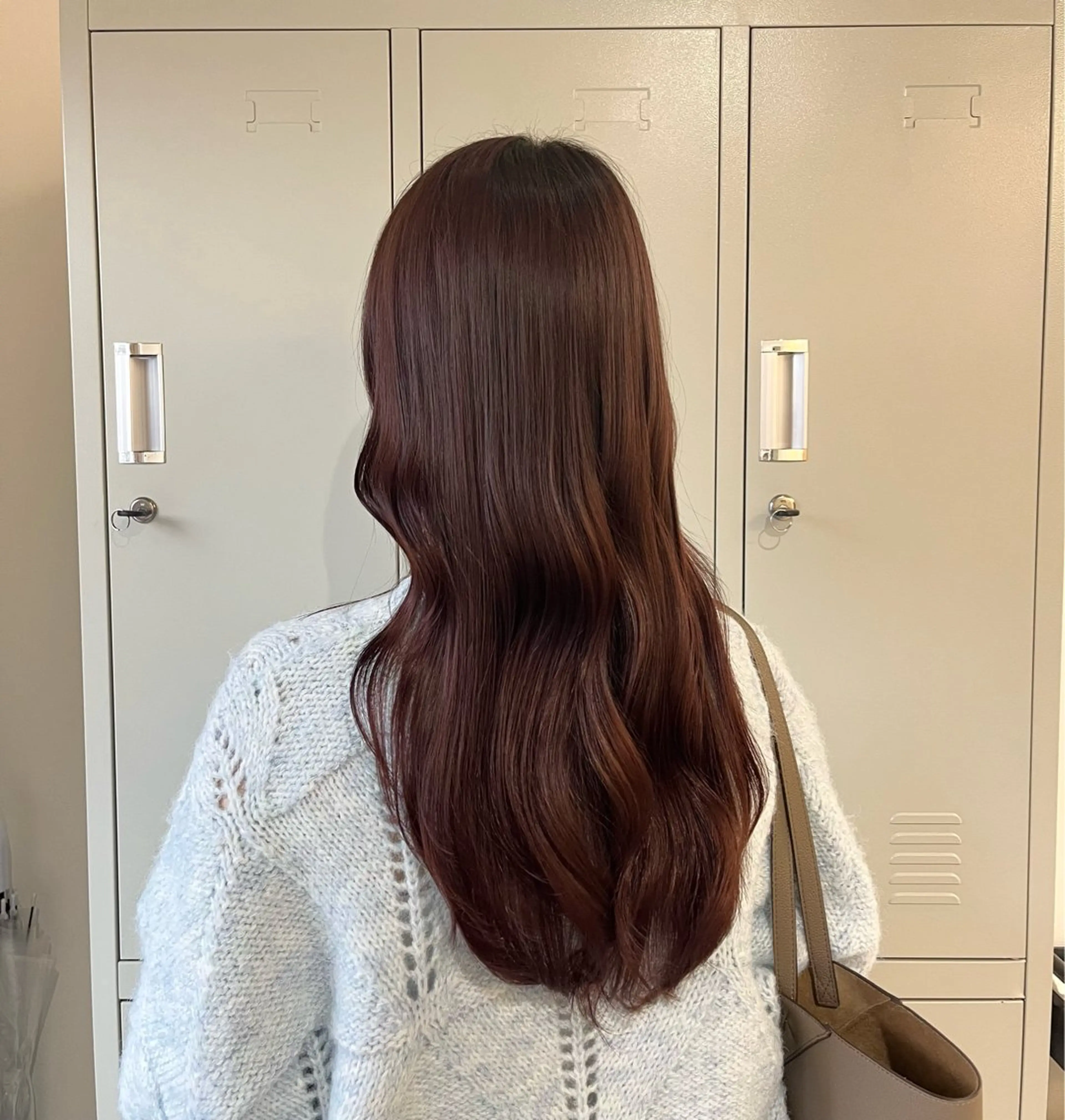 カラー ブラウンカラー ピンクカラー 🎀韓国レイヤー/ 🫧暖色/暗髪カラーのヘアスタイル