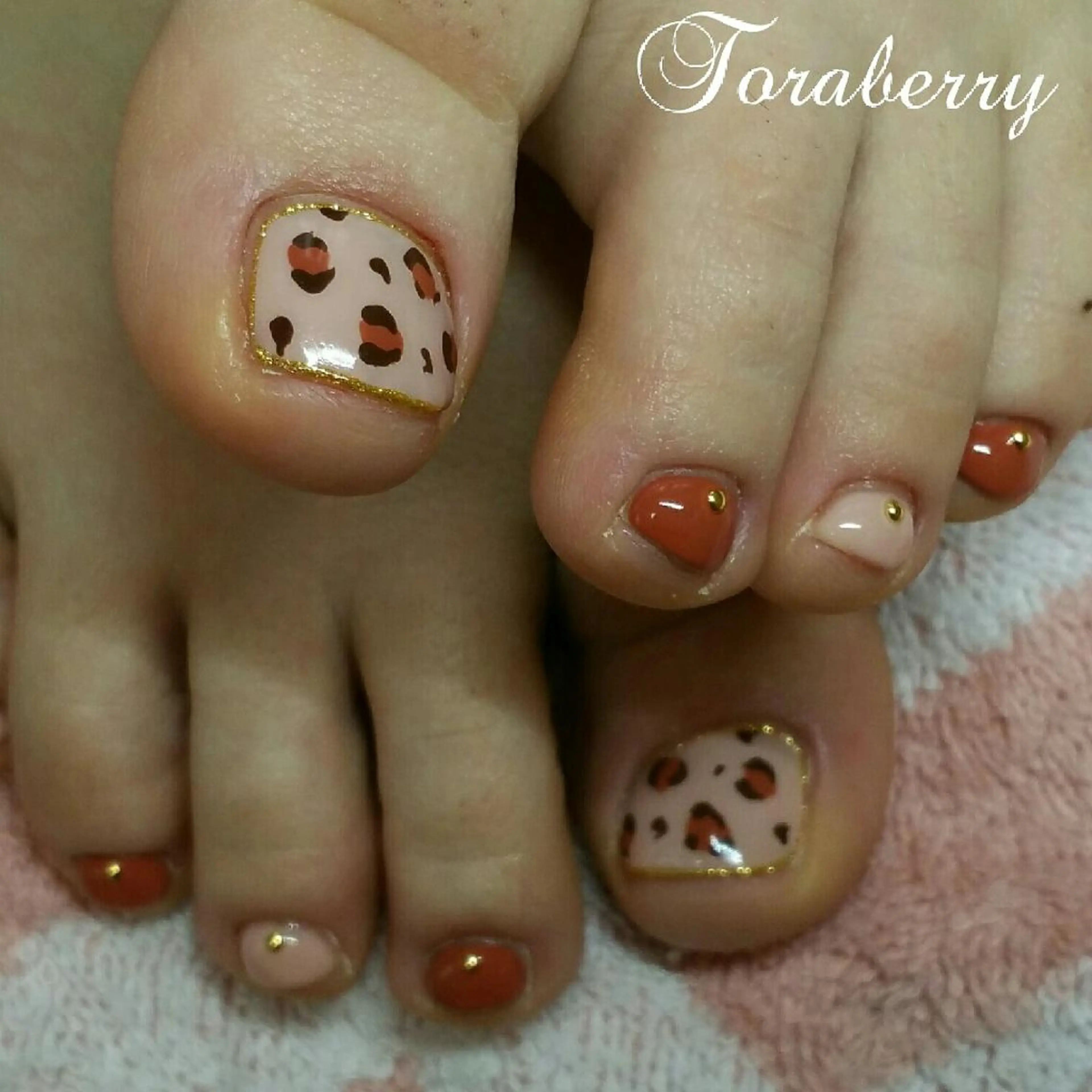 ネイル アニマル柄 フットネイル ネイリスト なつみのネイルデザイン
