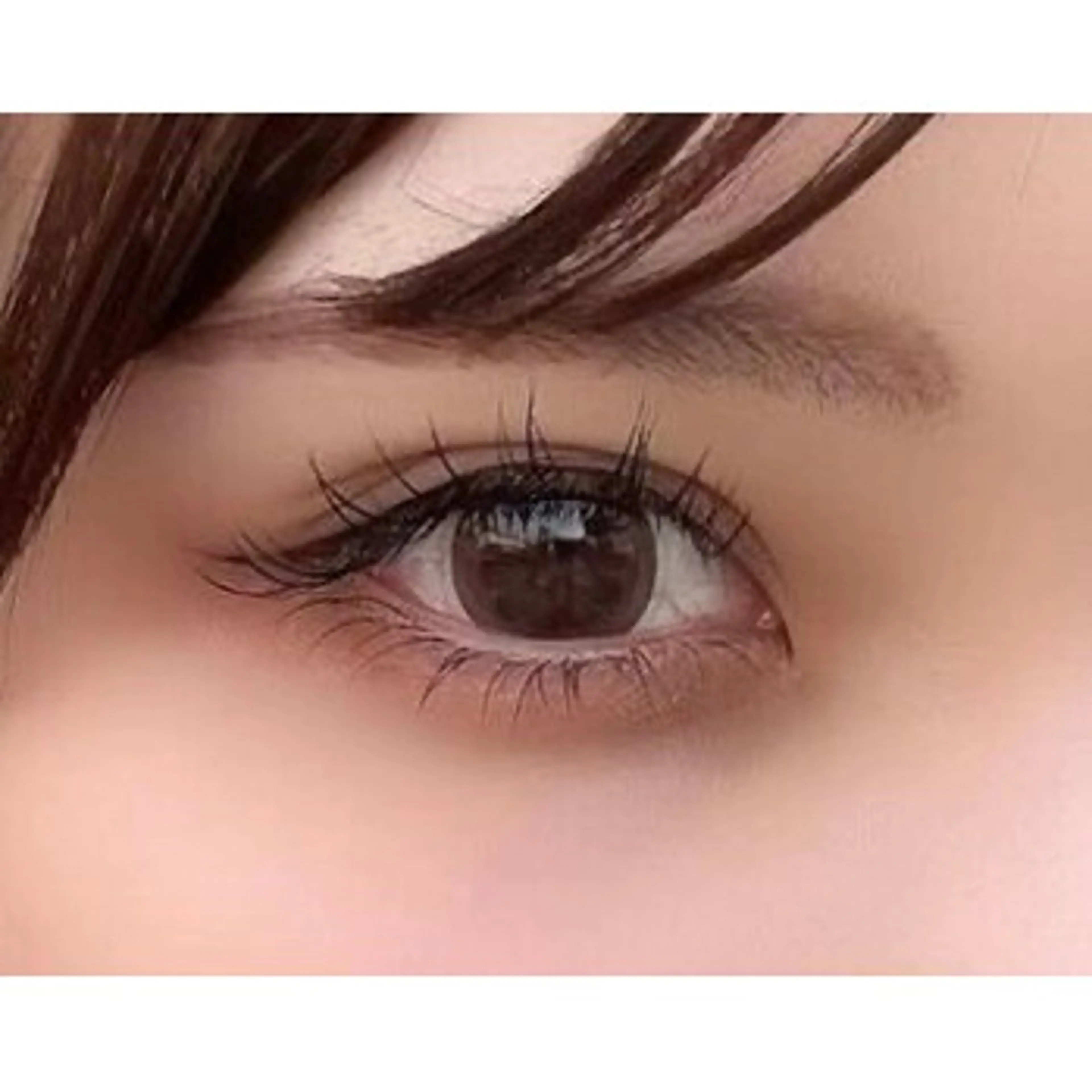 オフ込フラットラッシュ🤍上100本の写真