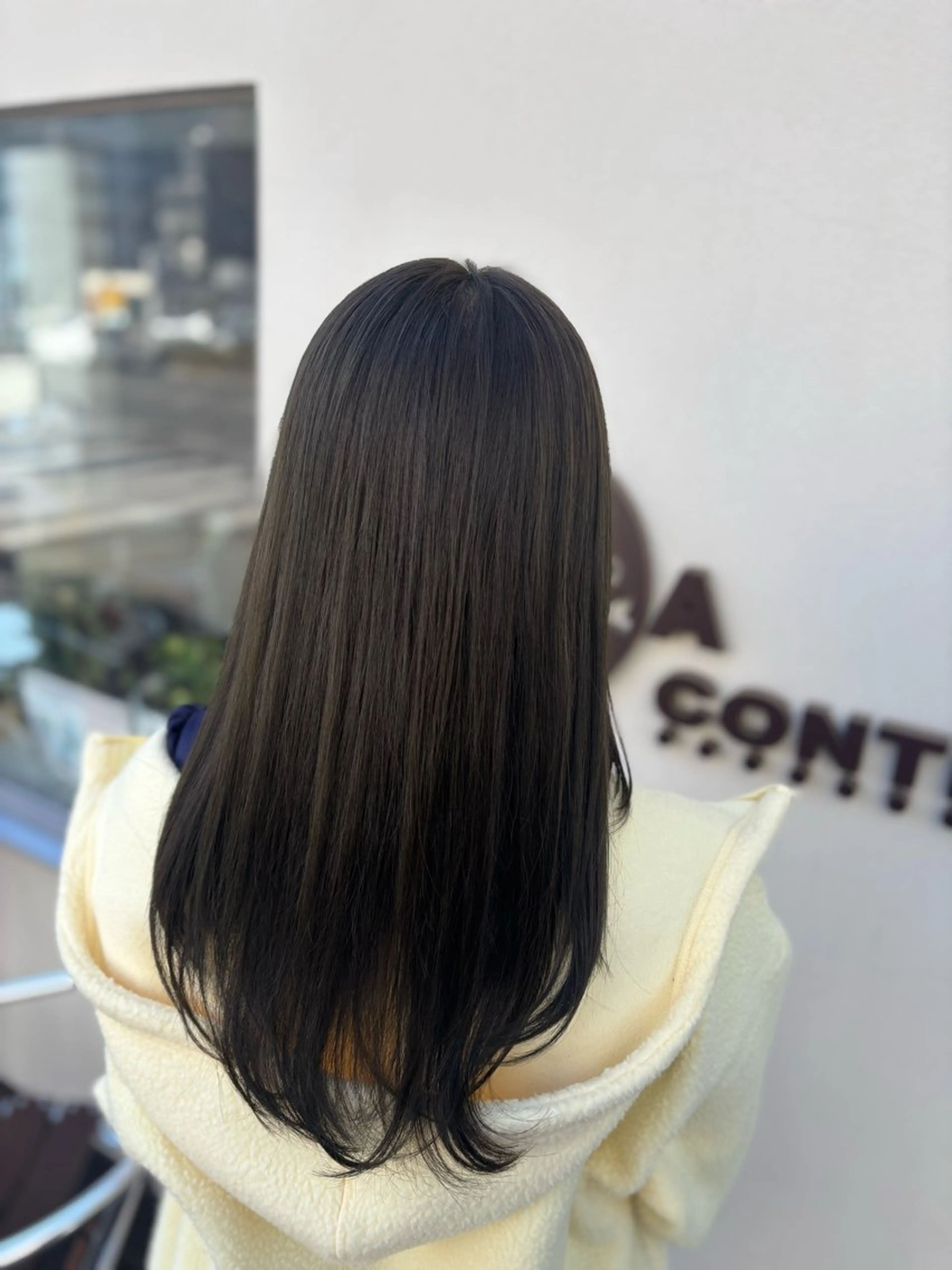 ロング カラー N&A CONTi所属・阿部 桃花のヘアスタイル