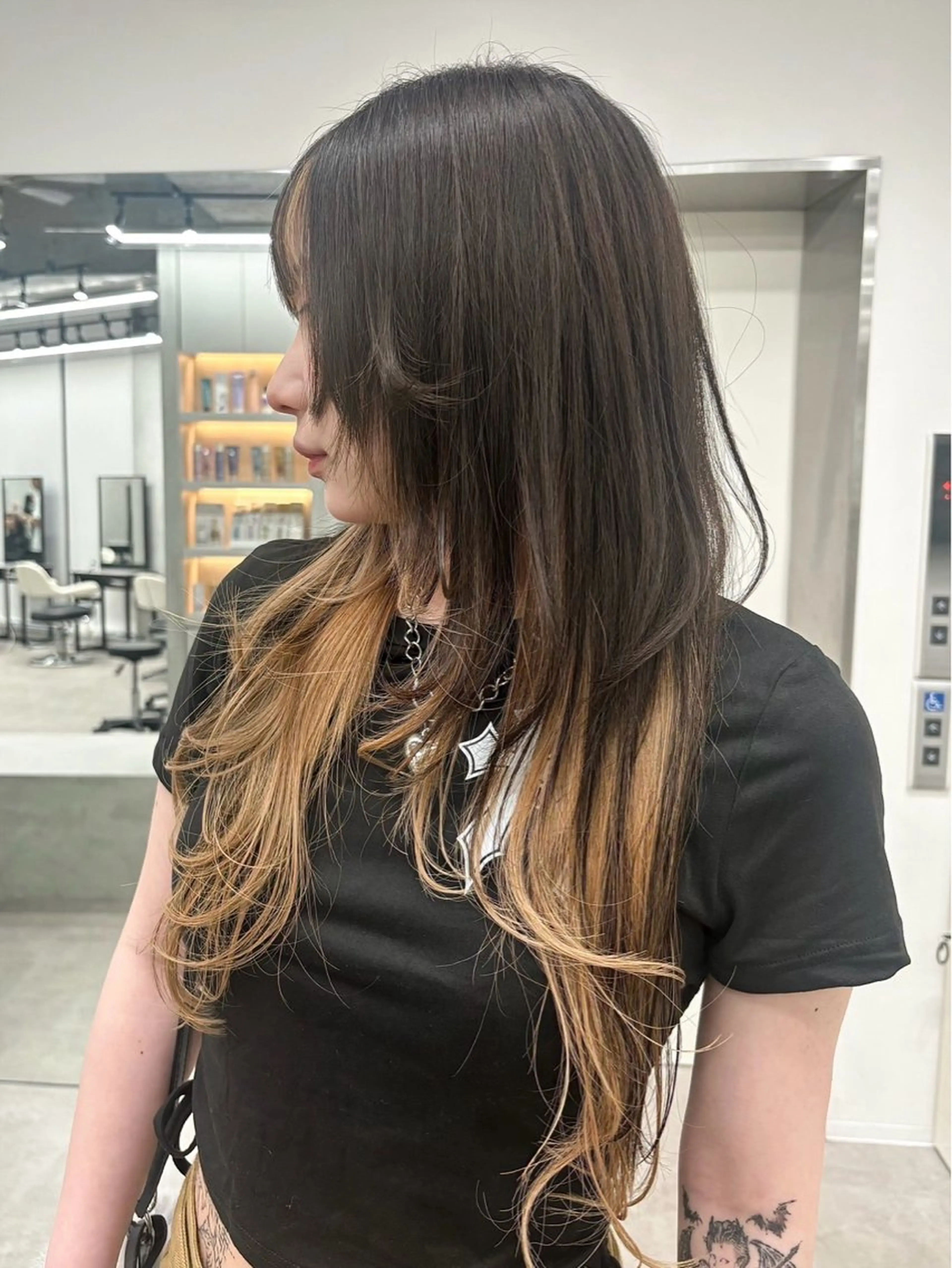 ロング カラー 🩷hair salon dot. tokyo color 🩷所属・hao 🎀🫧のヘアスタイル