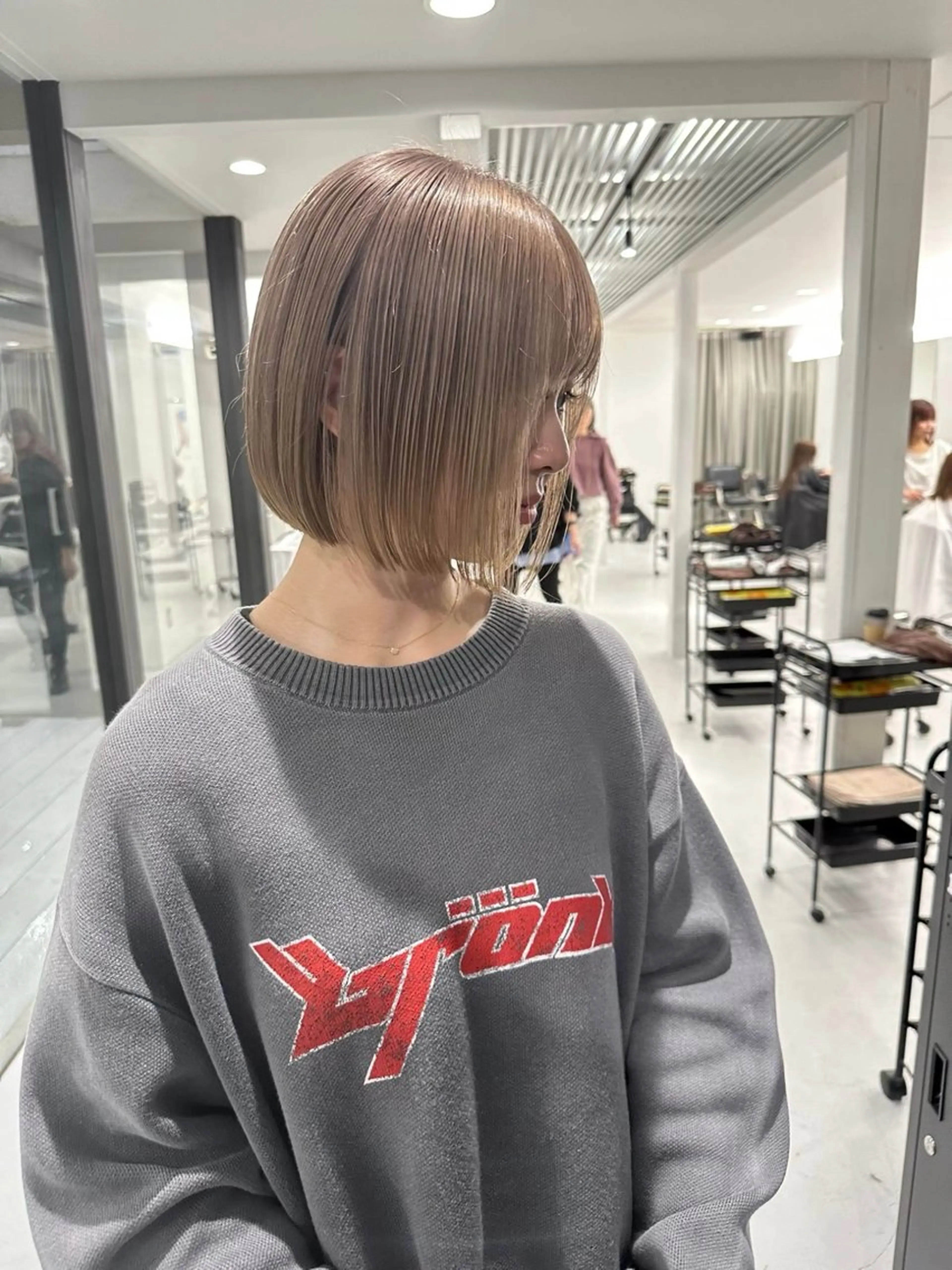 ミディアム rino/カット /レイヤー/名古屋のヘアスタイル