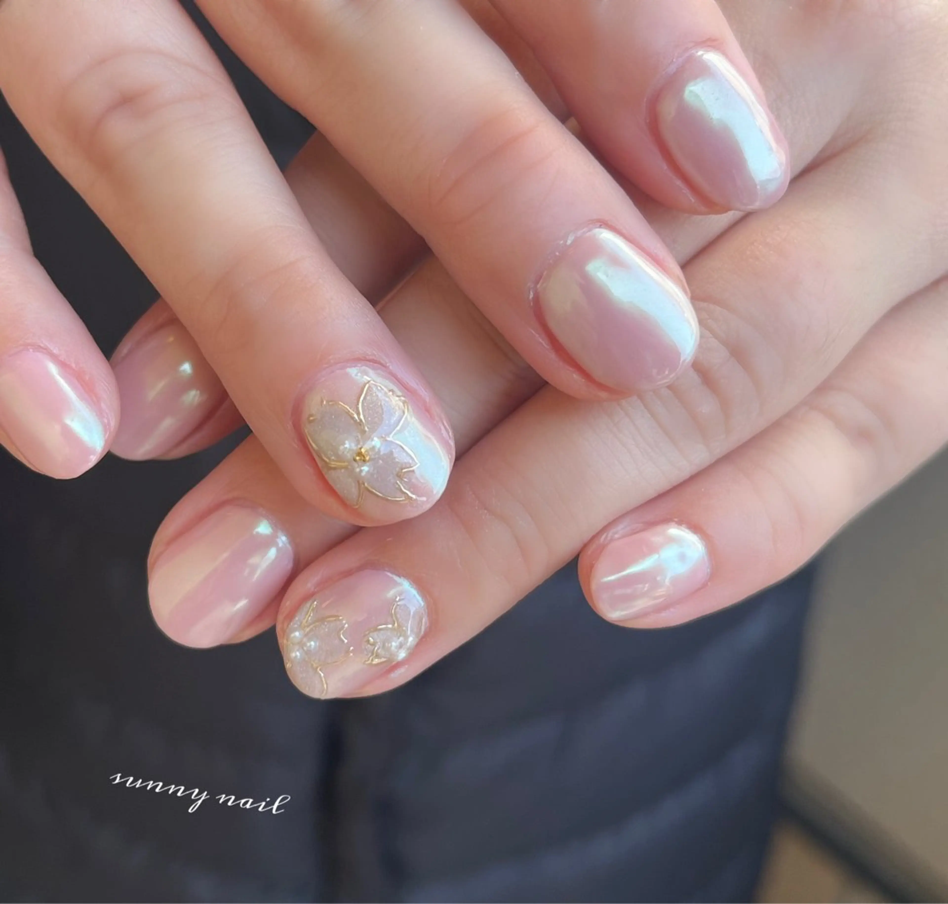 ネイル オーロラネイル 桜ネイル フラワーネイル ジェルネイル ミラーネイル ハンドネイル ハンドケア sunny nailのネイルデザイン