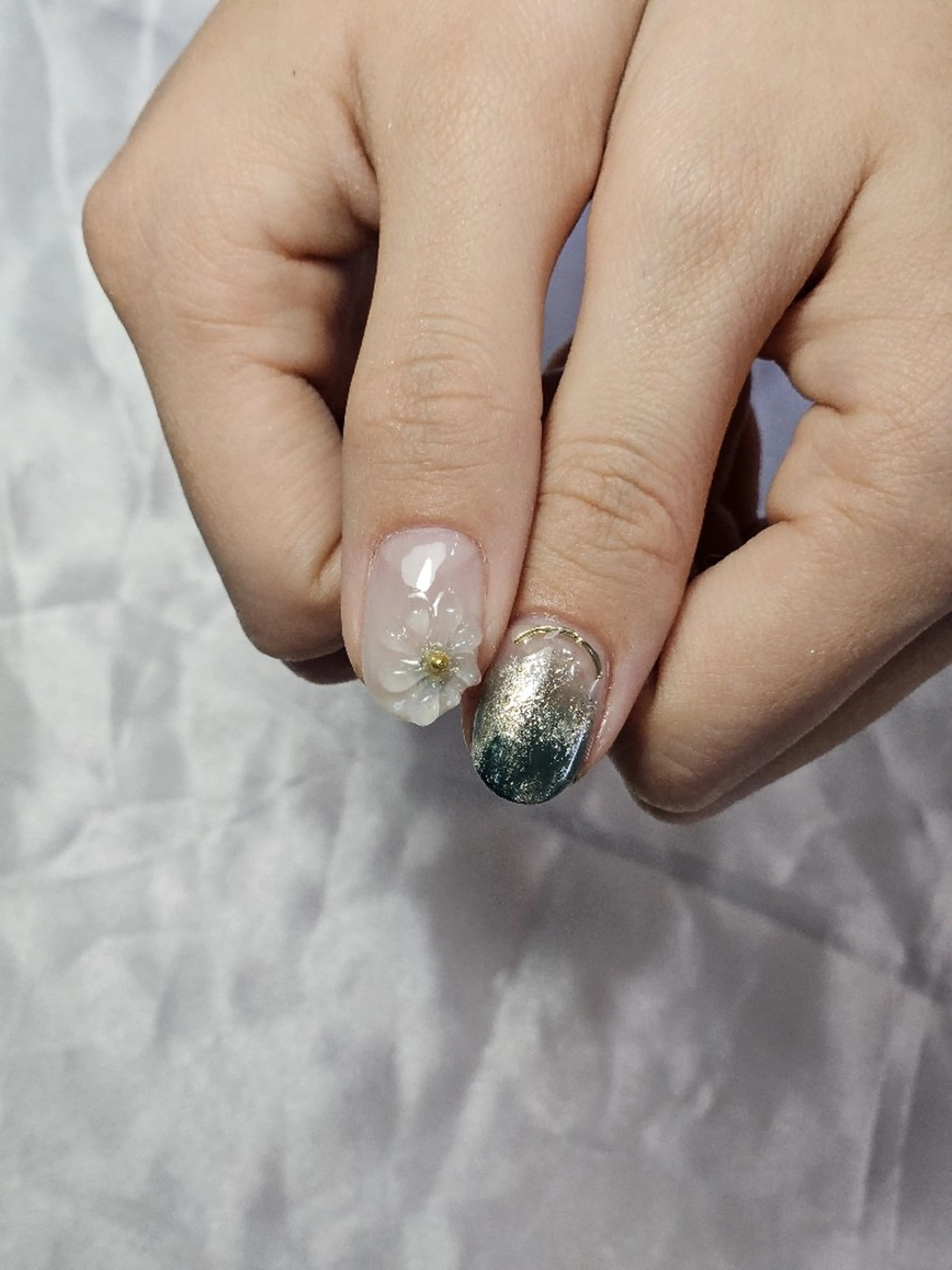 ネイル ハンドネイル Y. Reonaのネイルデザイン