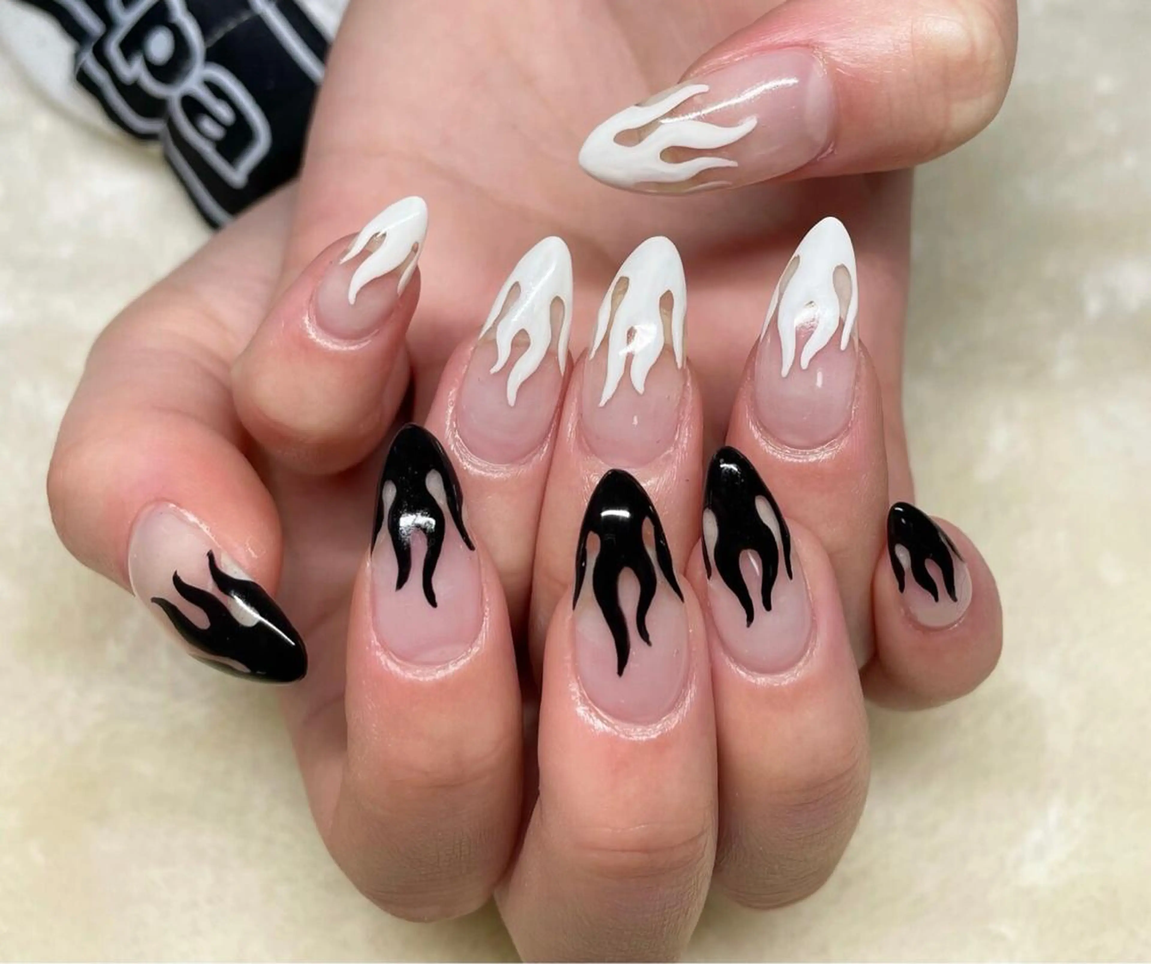 ネイル amour 平塚所属・amour 平塚店のネイルデザイン