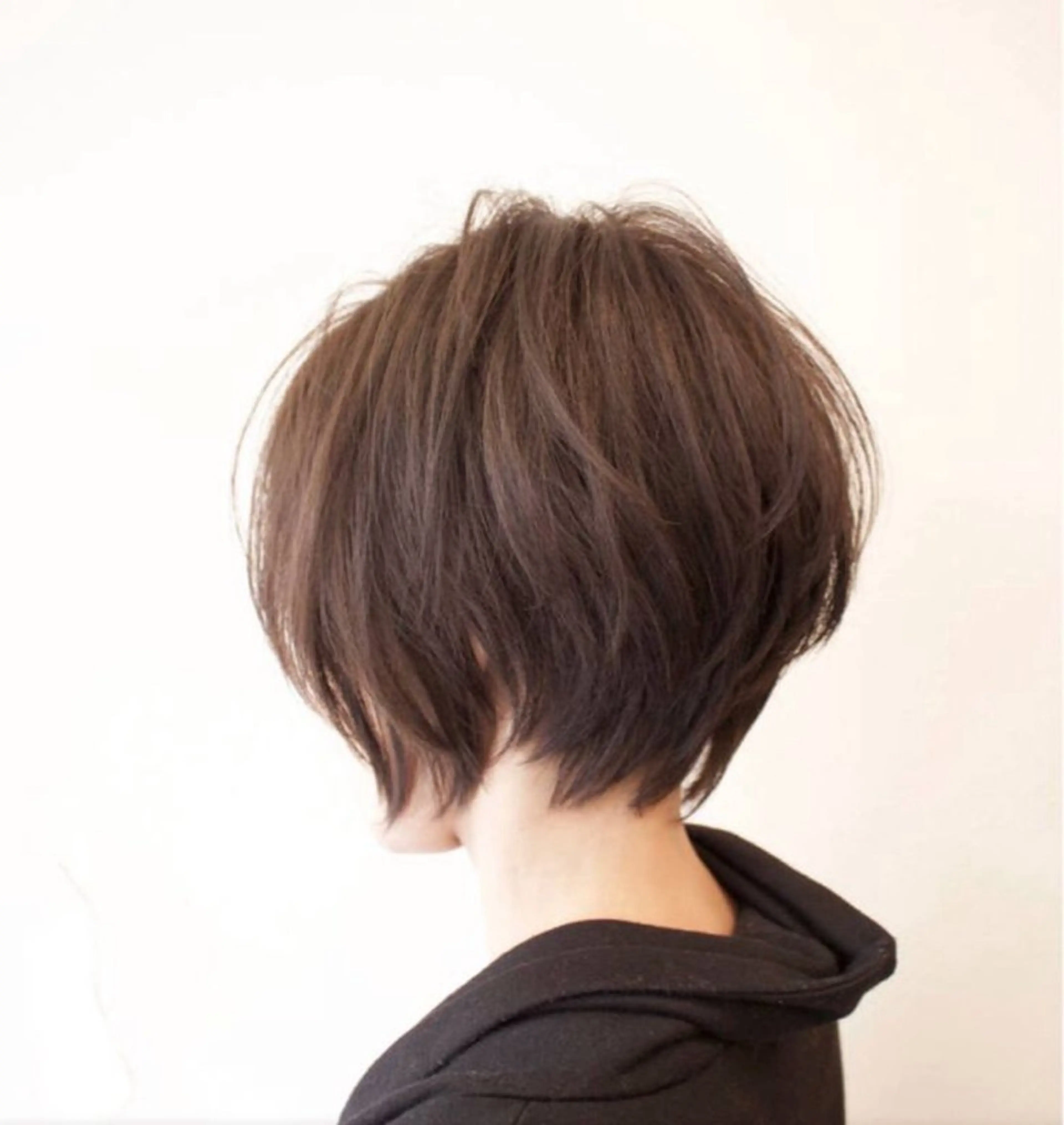 ショート カラー パーマ LOOP 佐藤のヘアスタイル