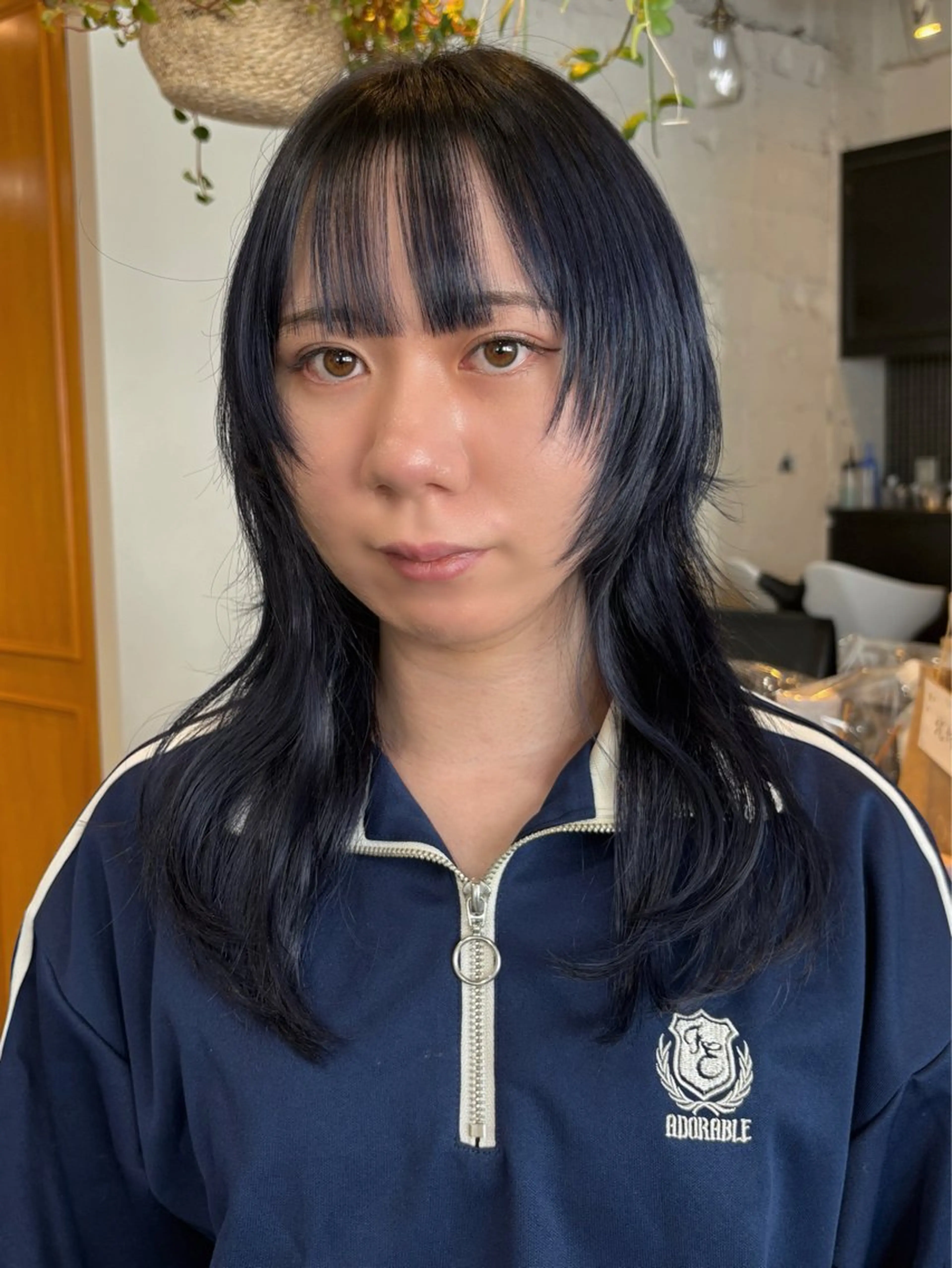 セミロング カラー カット ヘアカラー トリートメント RIN／韓国ヘア レイヤーカットのヘアスタイル