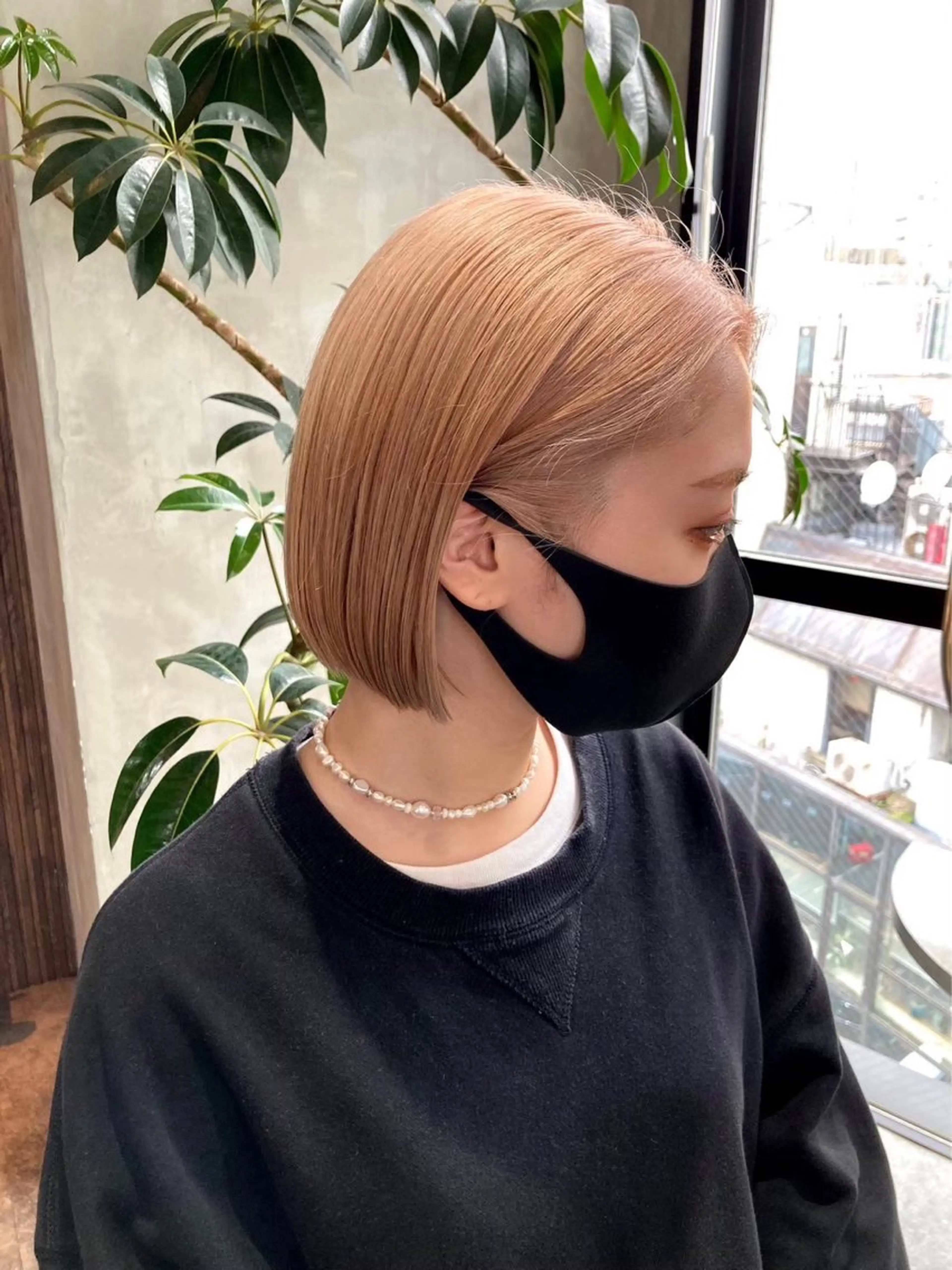 ショート カラー 切りっぱなしボブ ハイトーンカラー ボブ 渋谷/レイヤーボブ・ 韓国ボブ特化/楓のヘアスタイル