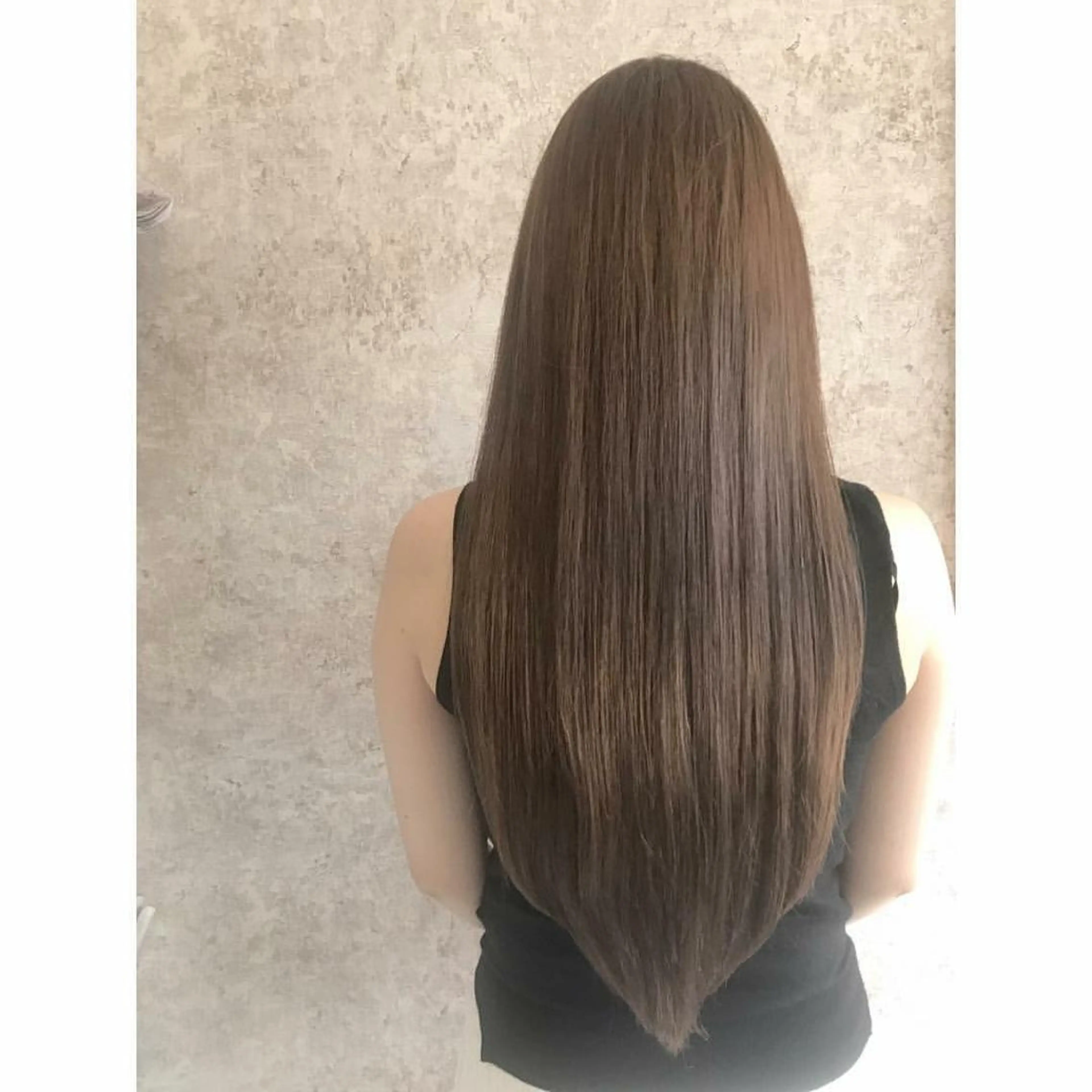 ミディアム due hair 京都駅前店 MILBON オージュア認定サロン【デューヘアー】所属・ハイトーンブリーチ 土坂 由志【京都】のヘアスタイル