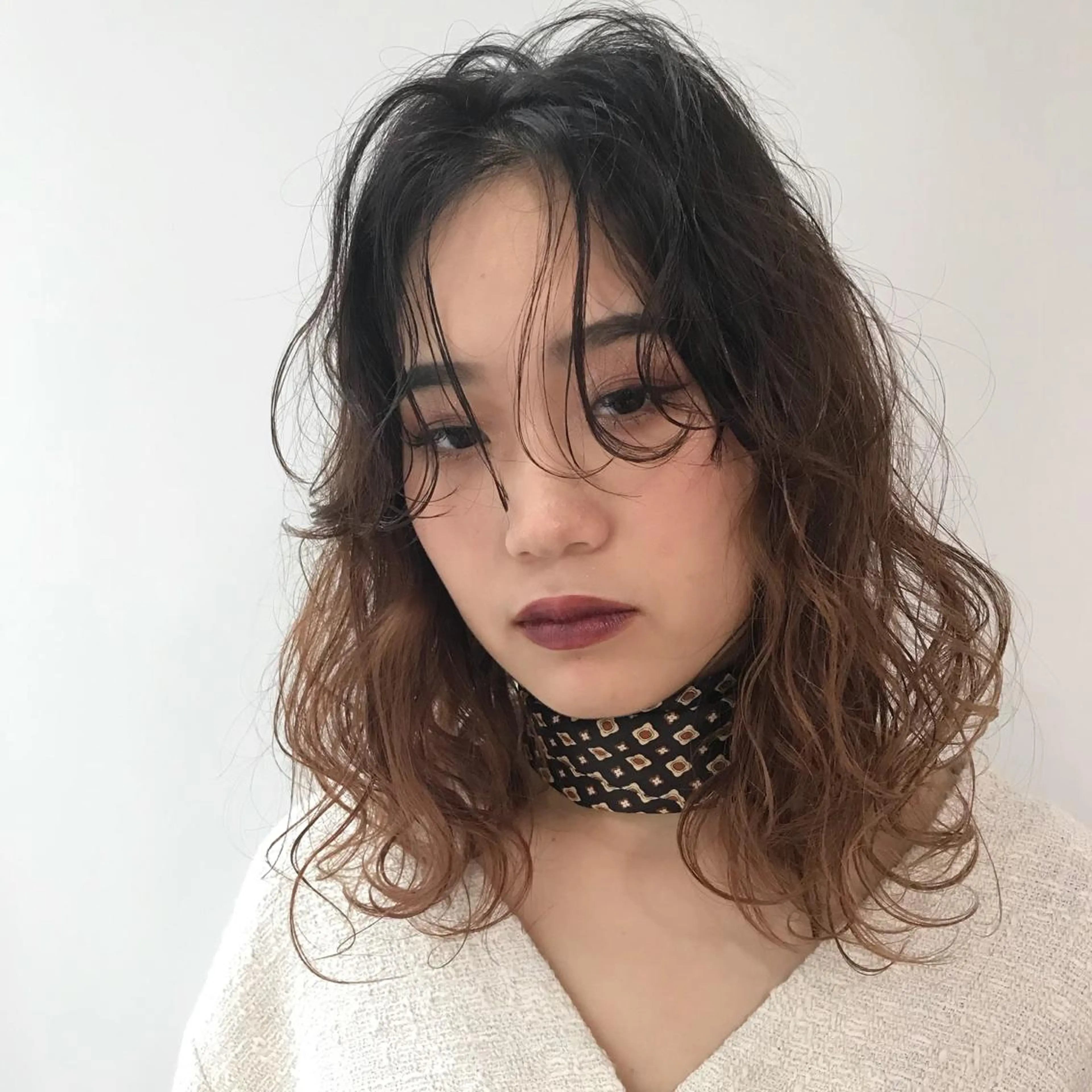 セミロング カラー ベージュカラー レイヤー/顔周り /AKARIのヘアスタイル